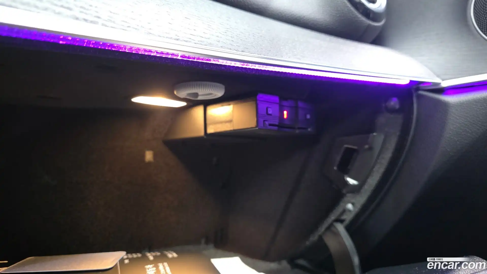 E-Class Mercedes-Benz 2021.7-OPTION-043