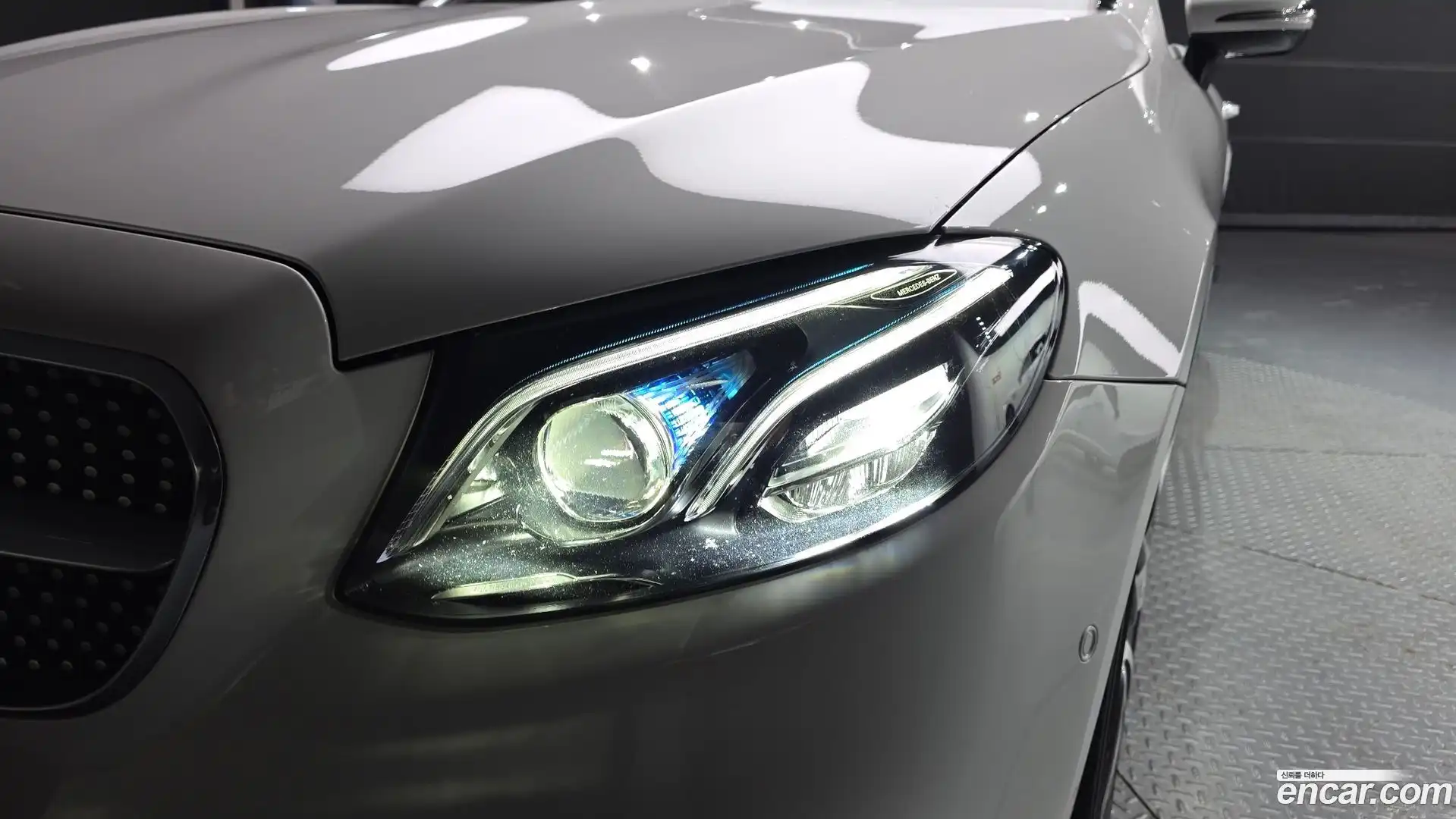 E-Class Mercedes-Benz 2018.11-OUTER-032