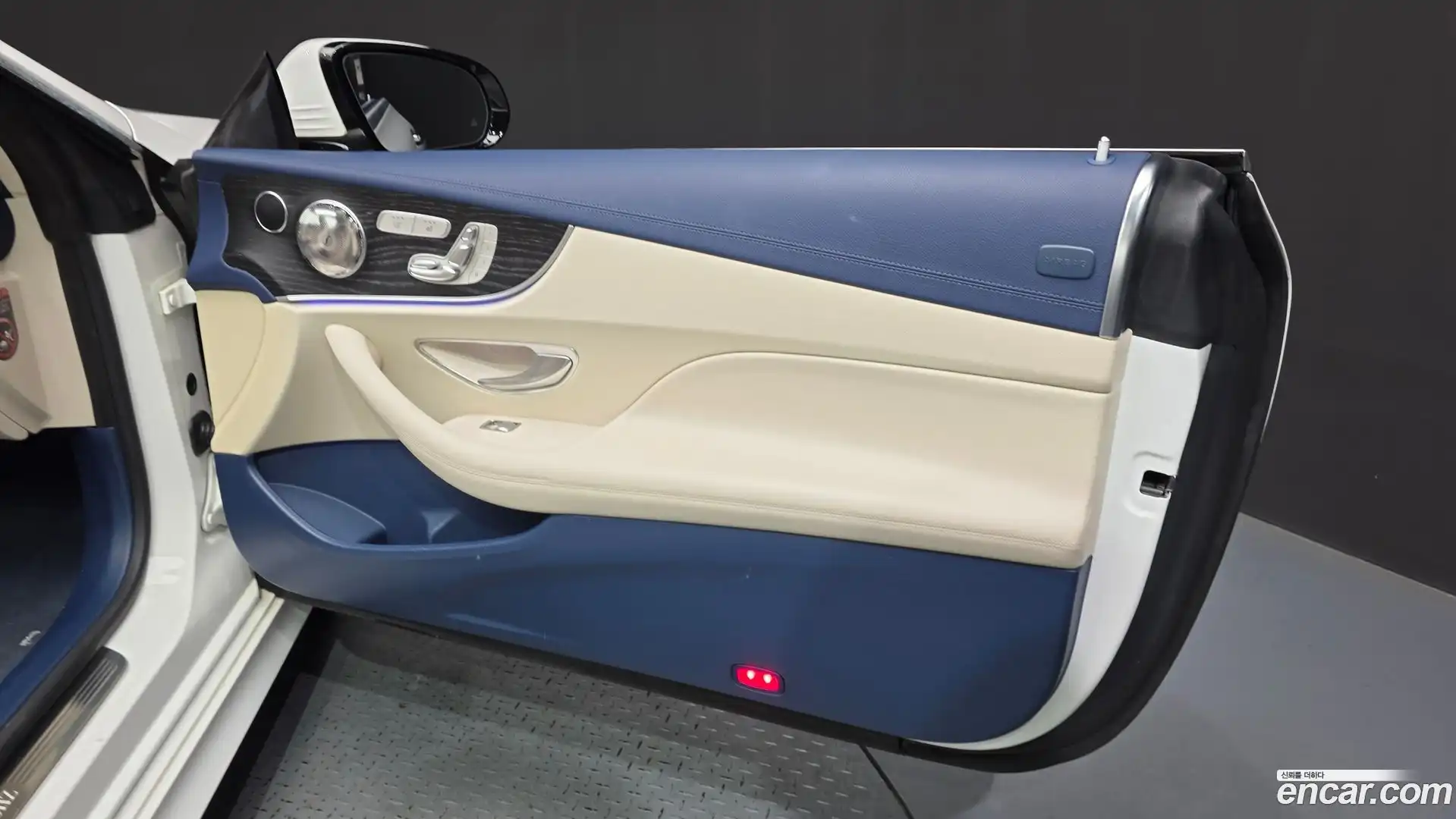 E-Class Mercedes-Benz 2018.11-INNER-034