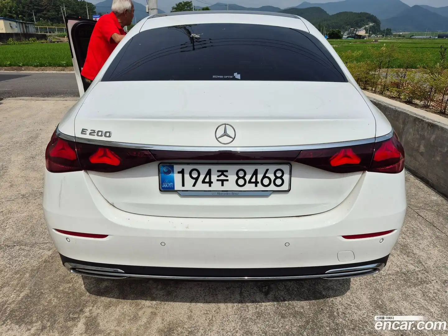 E-Class Mercedes-Benz 2025.5-OUTER-003