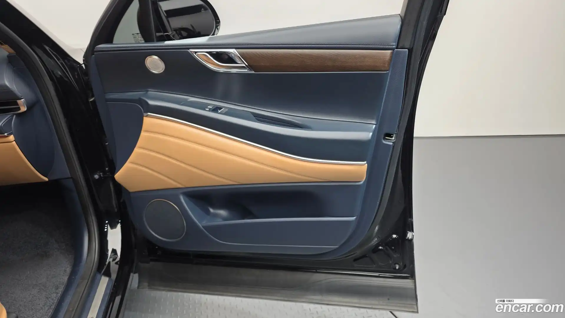 GV80 Genesis 2022.3-INNER-034