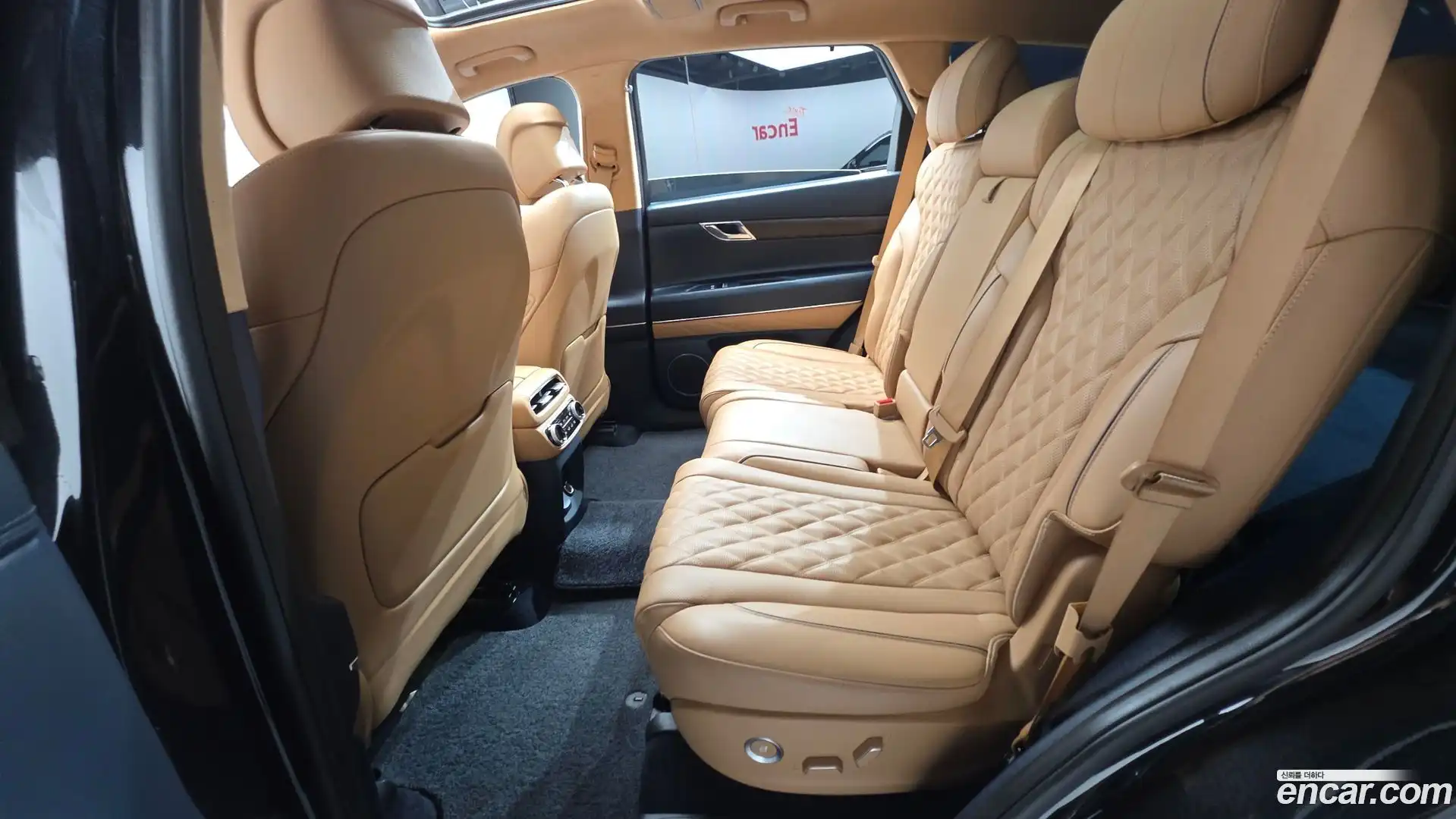 GV80 Genesis 2022.3-INNER-036