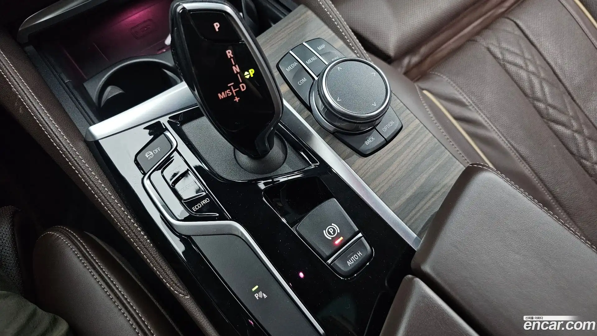 5-Series BMW 2019.9-INNER-009