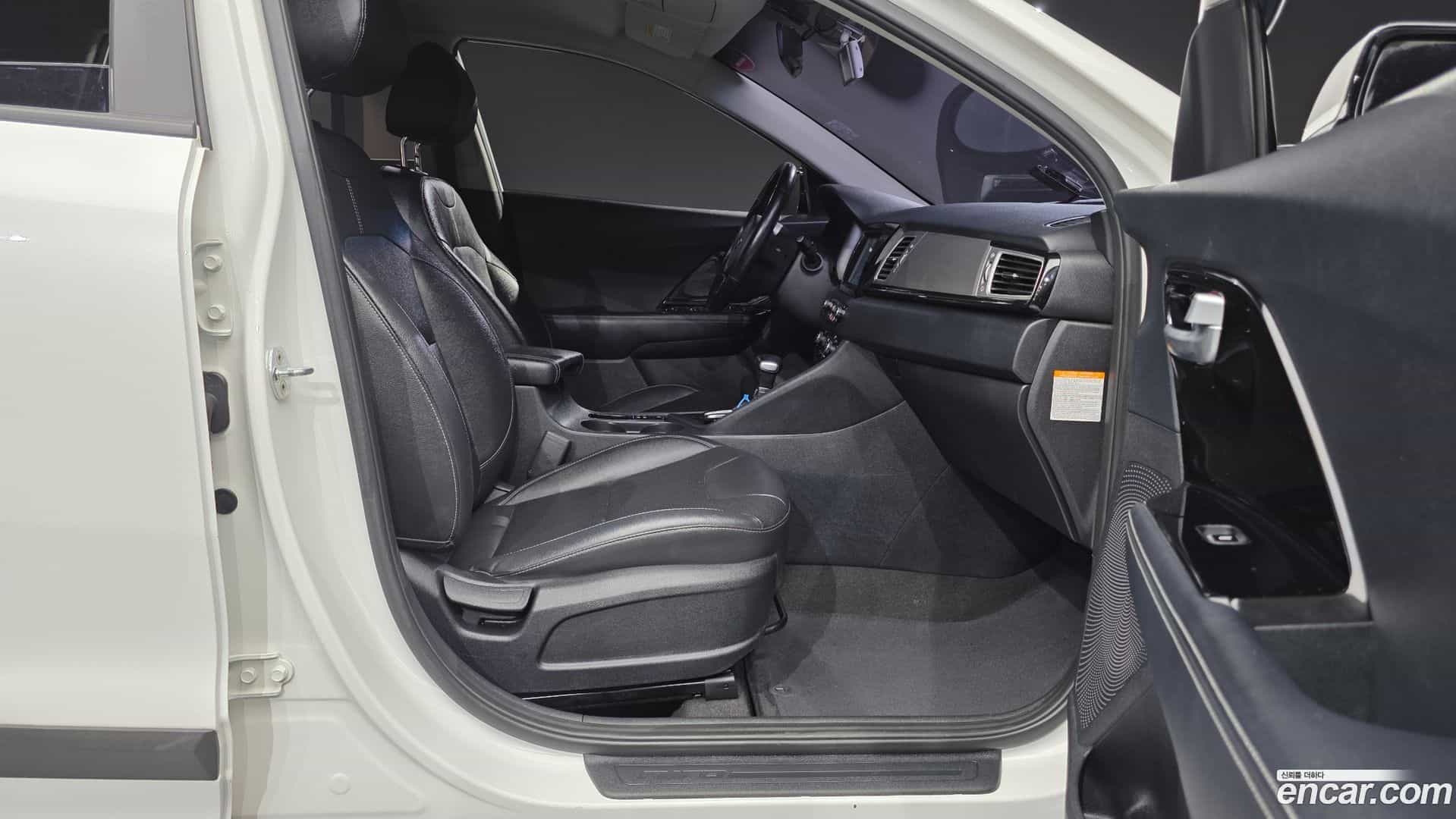 Niro Kia 2016.9-OPTION-015