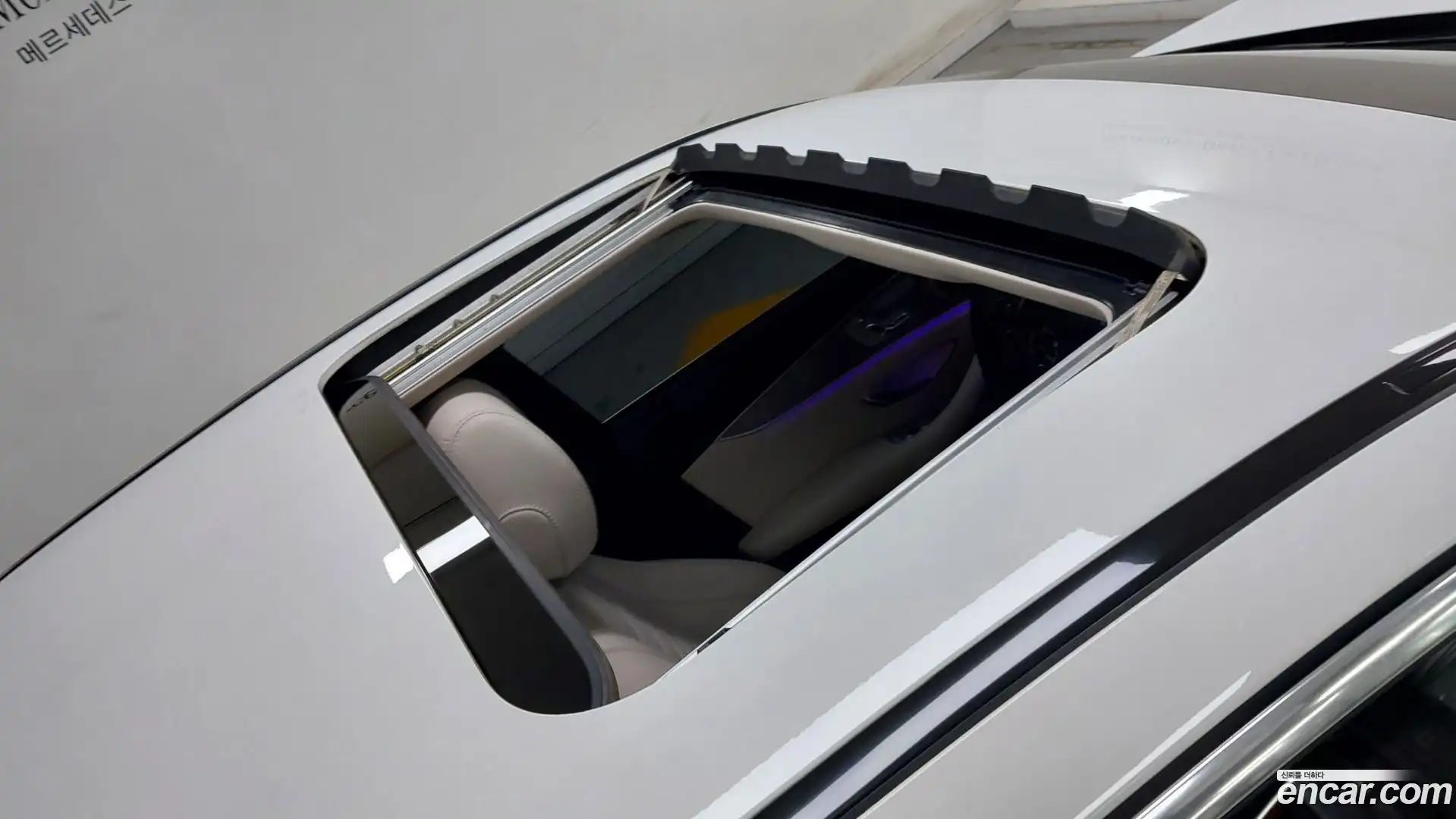E-Class Mercedes-Benz 2018.2-OPTION-016