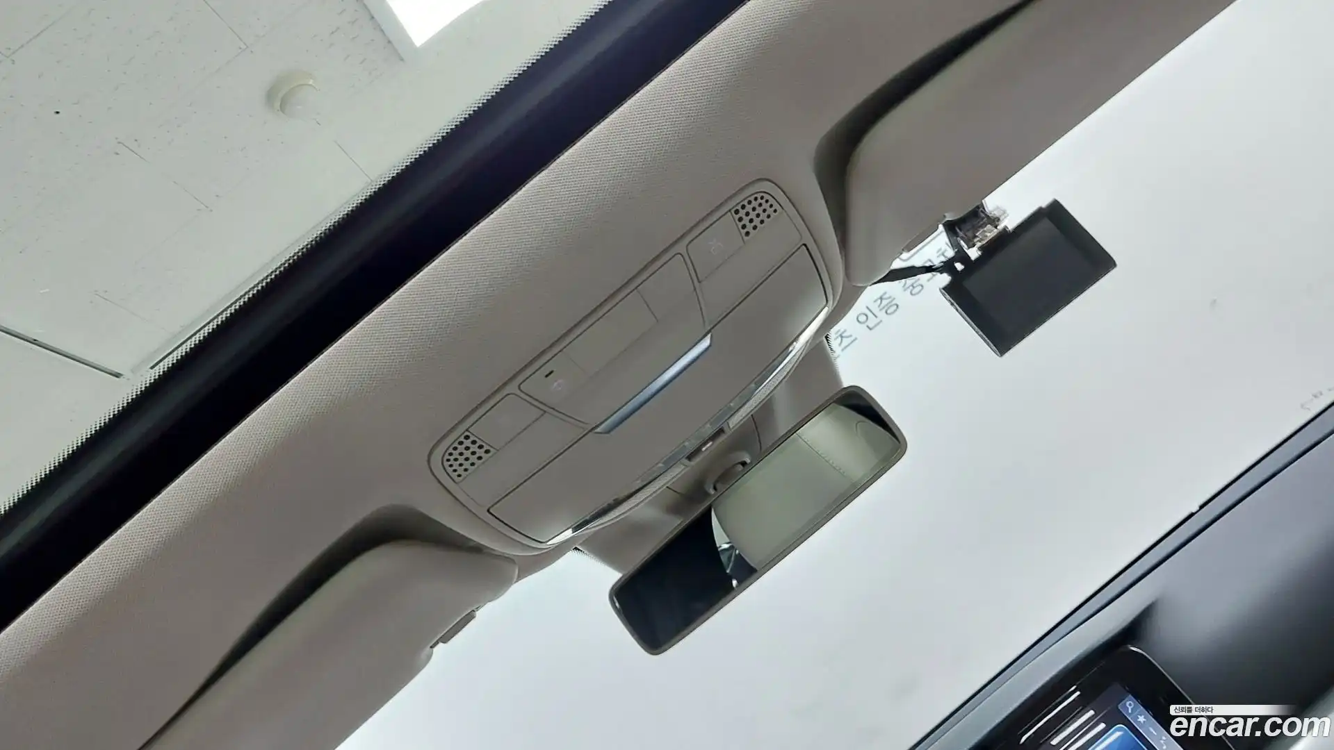 E-Class Mercedes-Benz 2018.2-OPTION-021
