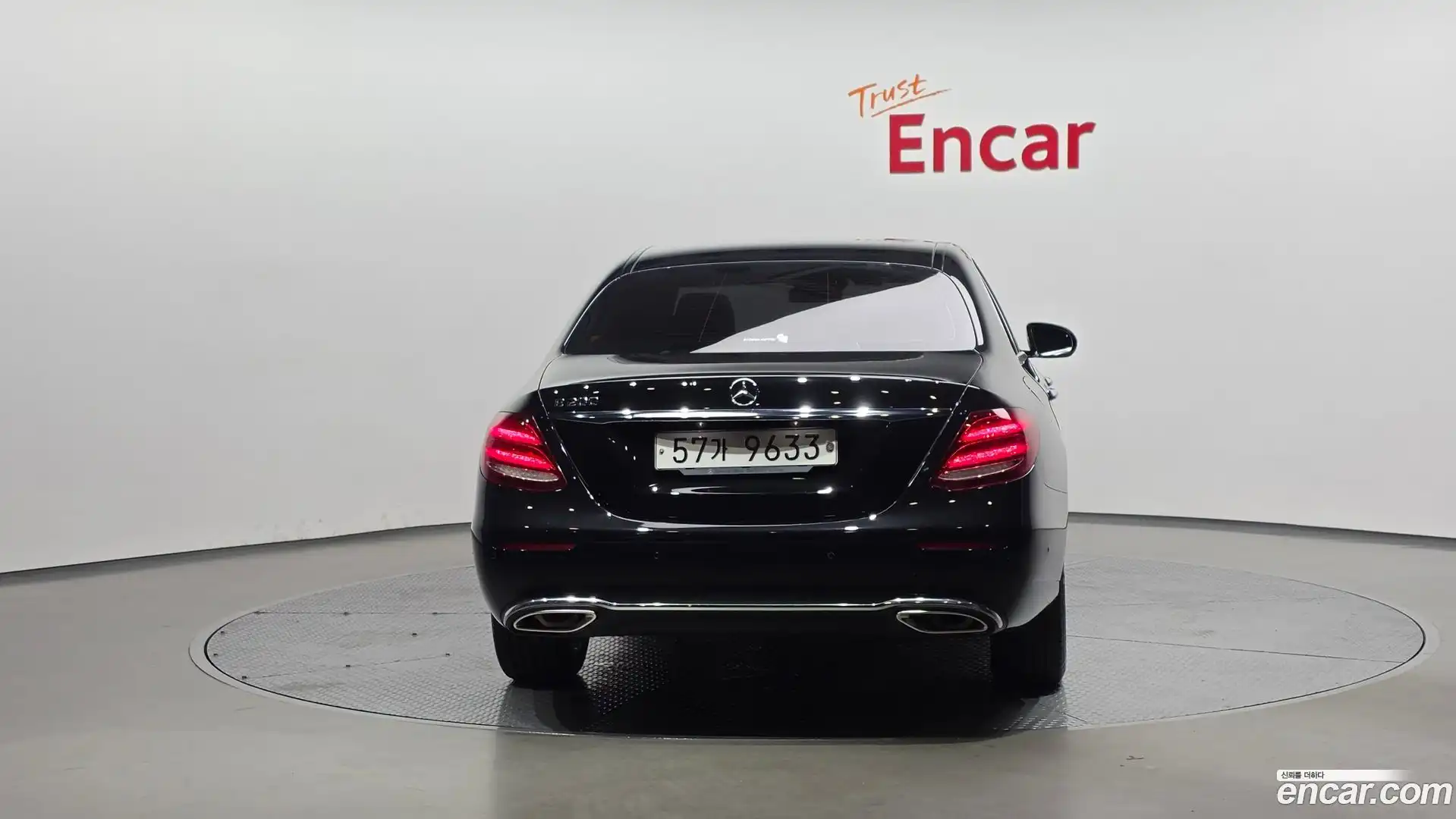 E-Class Mercedes-Benz 2018.2-OUTER-004