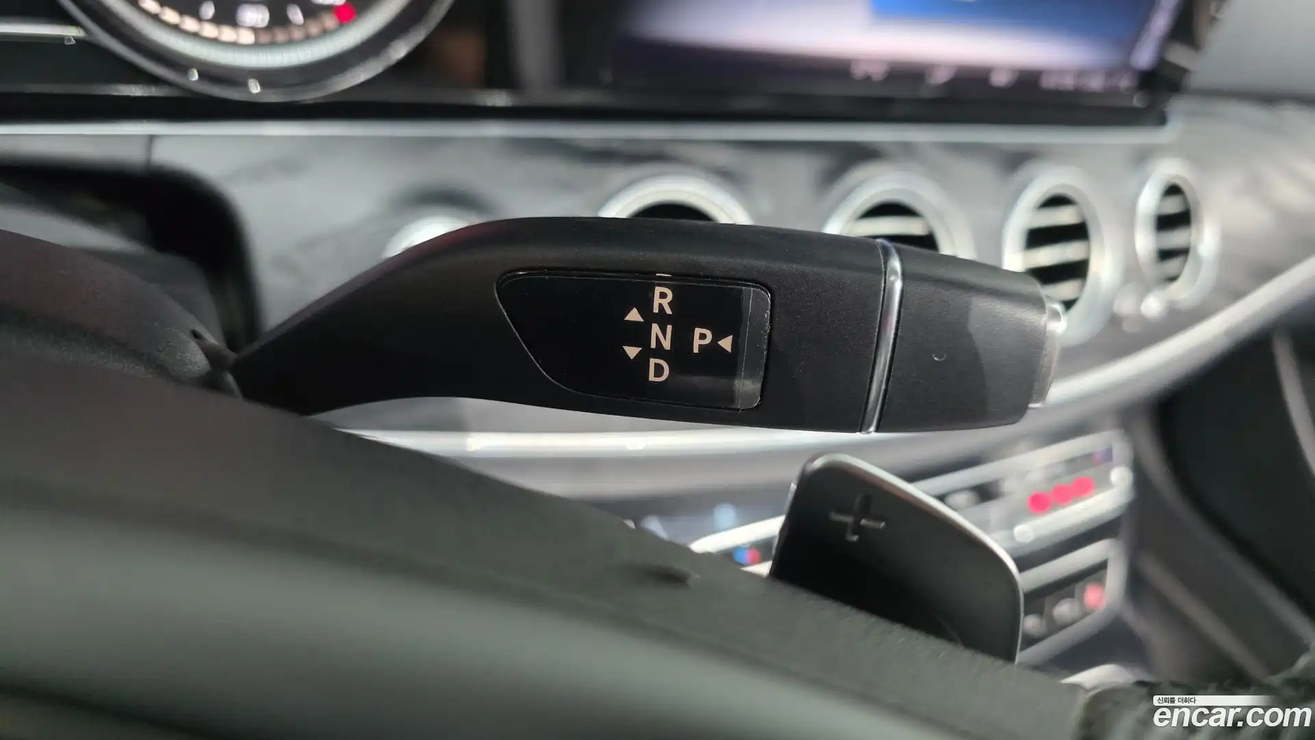 E-Class Mercedes-Benz 2018.2-INNER-009