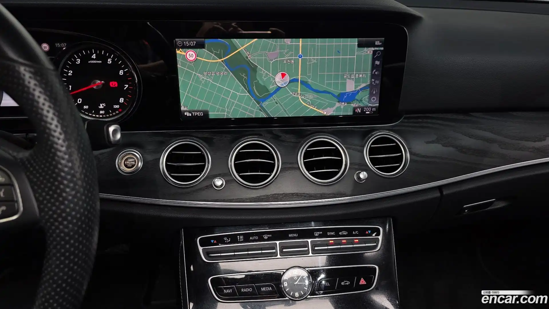 E-Class Mercedes-Benz 2018.2-OPTION-018