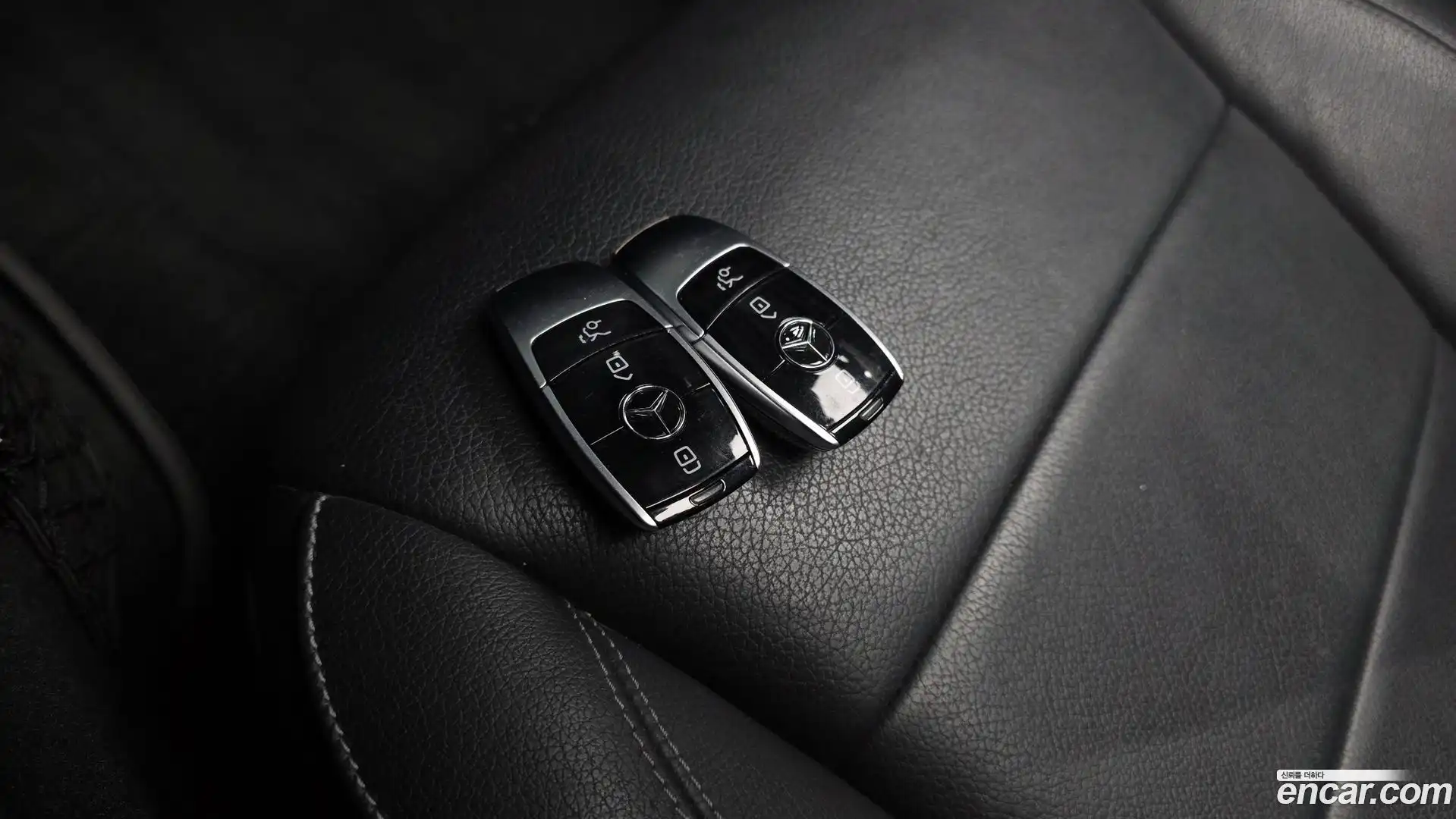 E-Class Mercedes-Benz 2018.2-OPTION-044