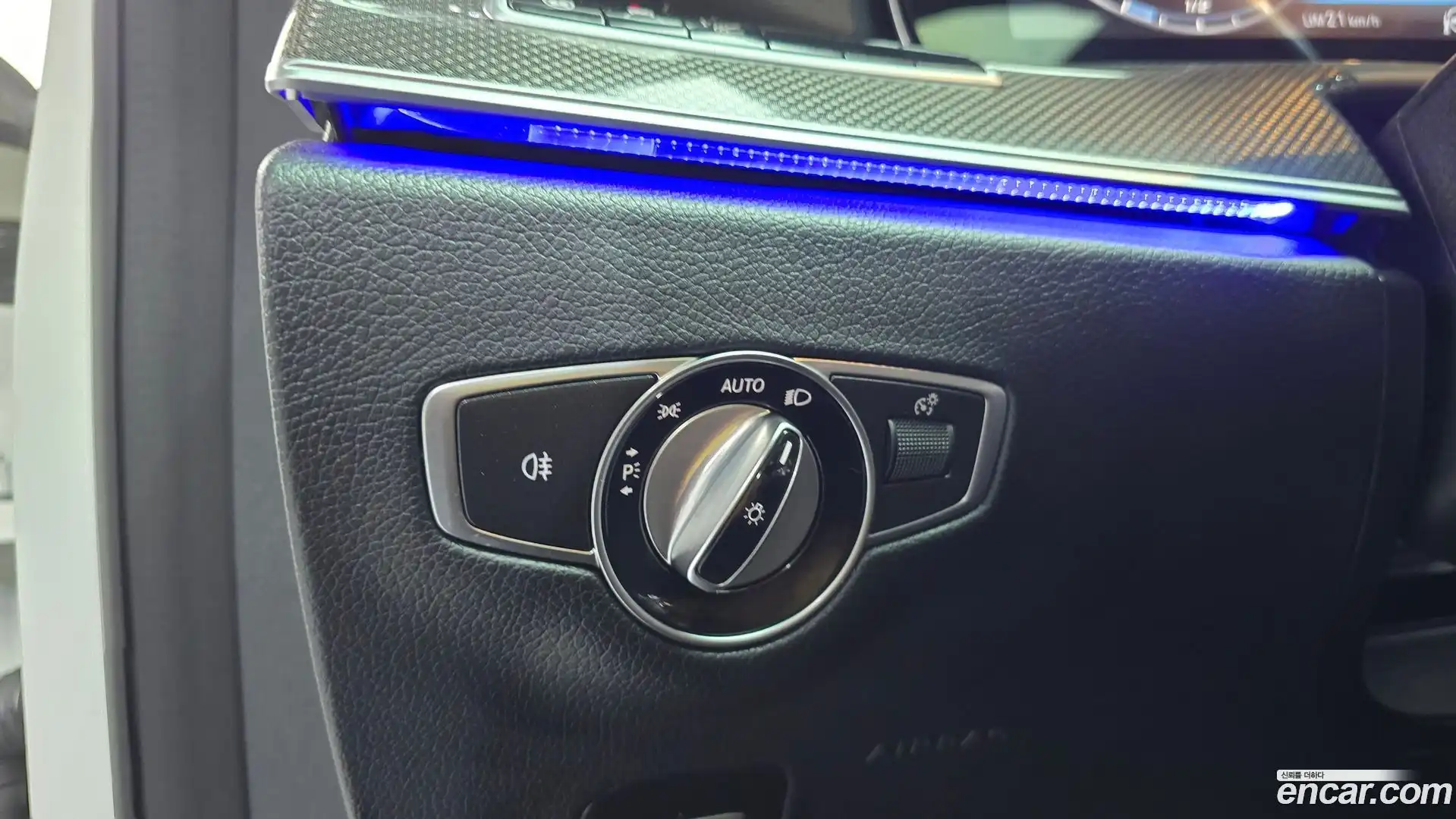 E-Class Mercedes-Benz 2019.8-OPTION-023