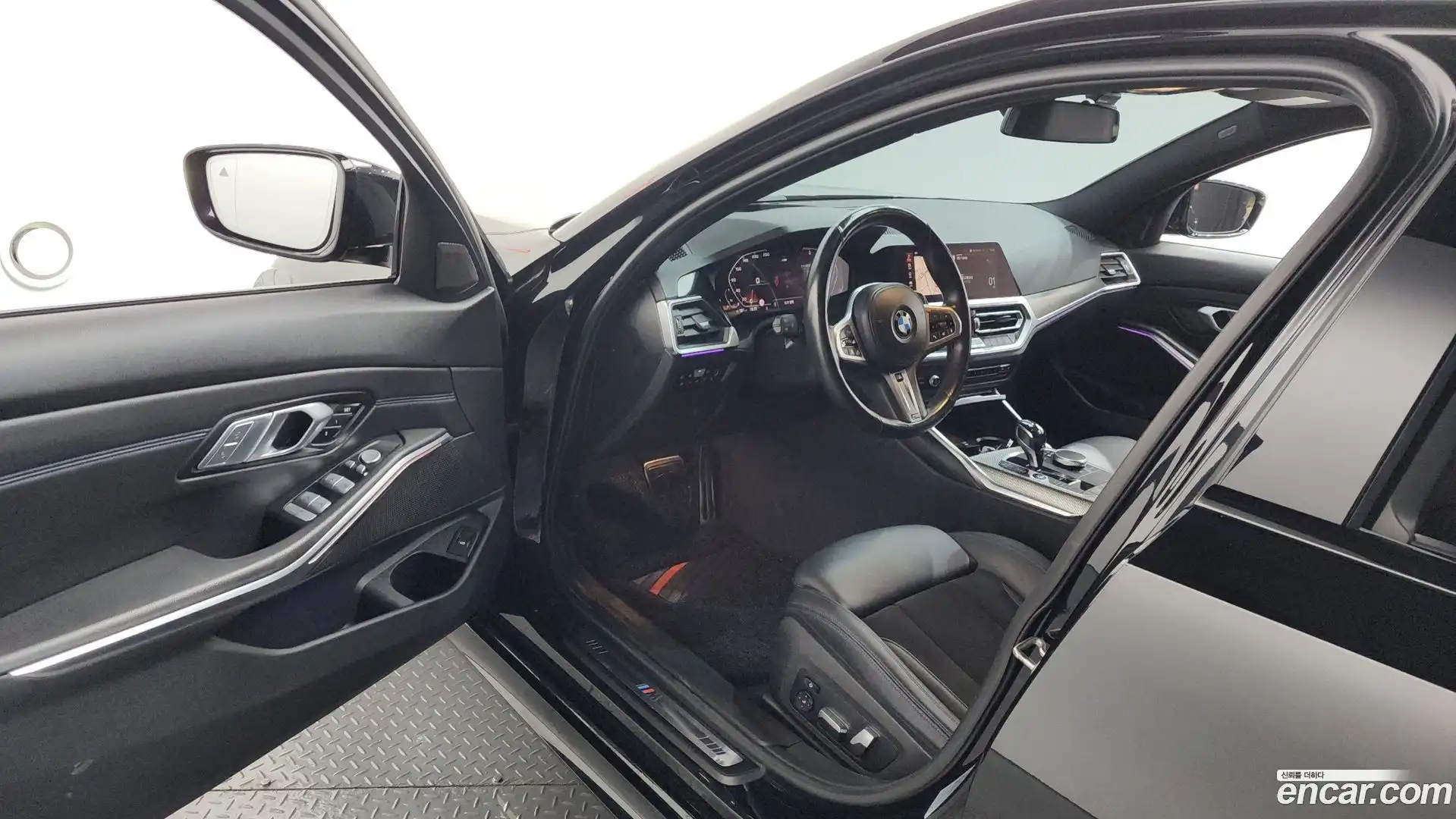 3-Series BMW 2021.8-INNER-010