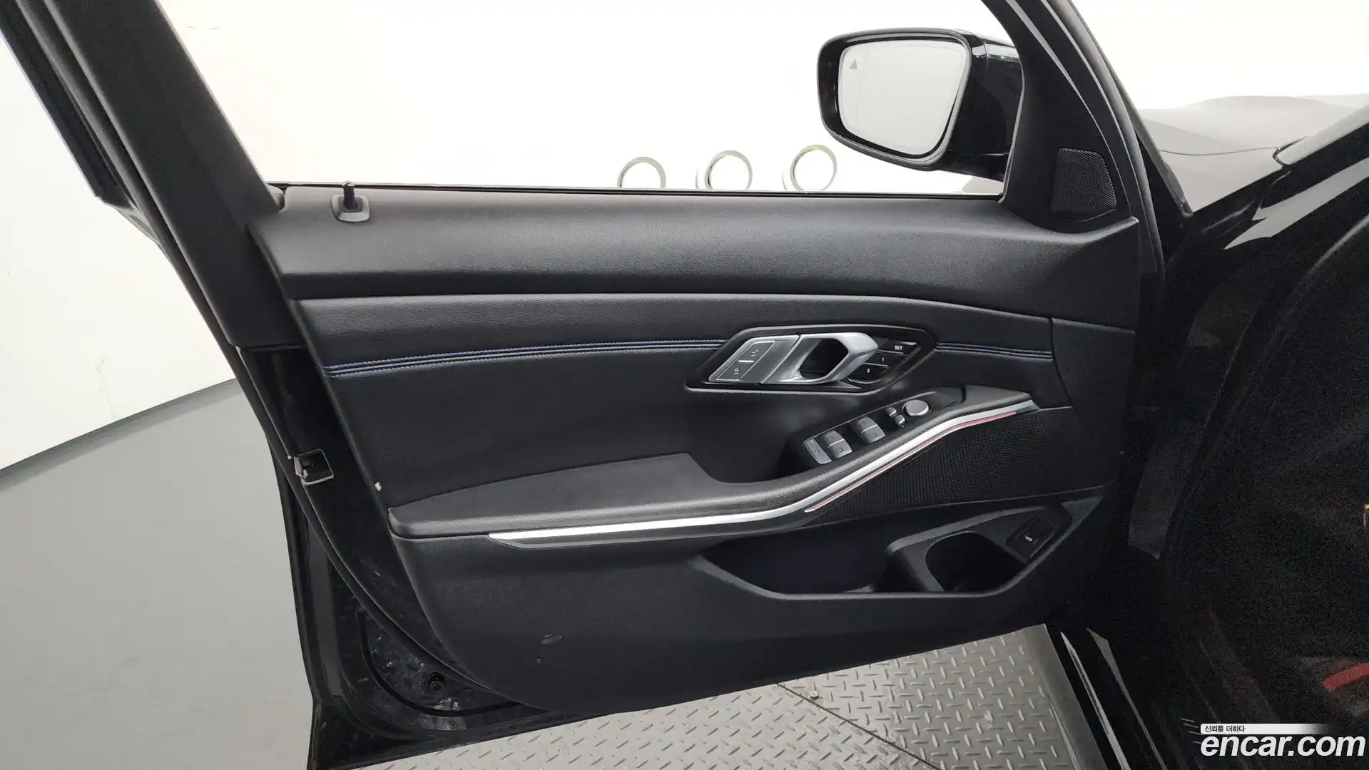 3-Series BMW 2021.8-INNER-034