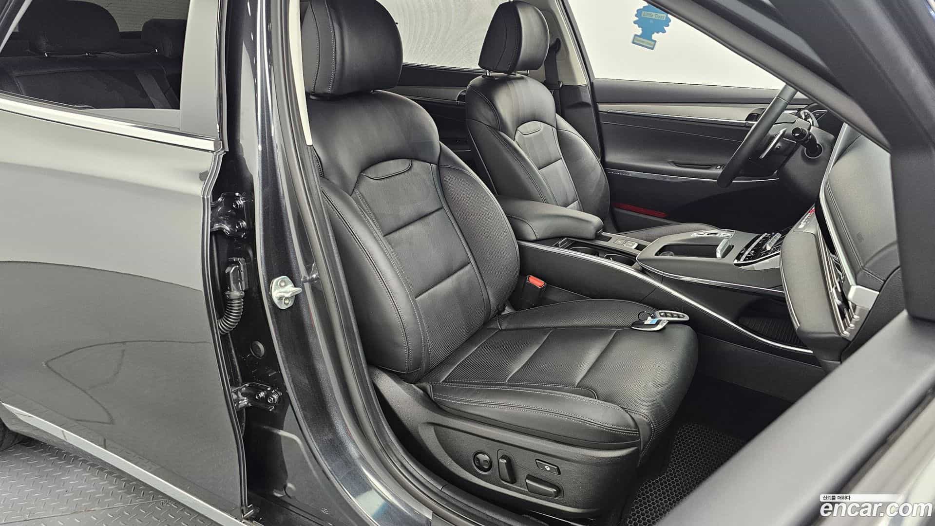 Grandeur Hyundai 2020.6-OPTION-016