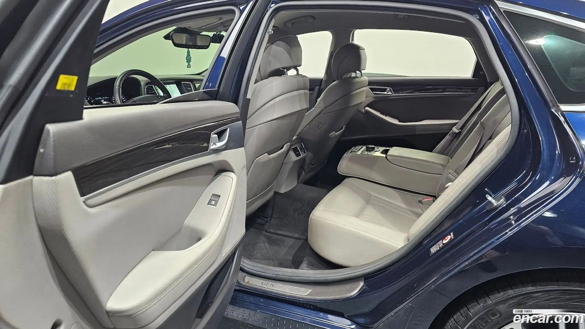 G80 Genesis 2019.9-INNER-036