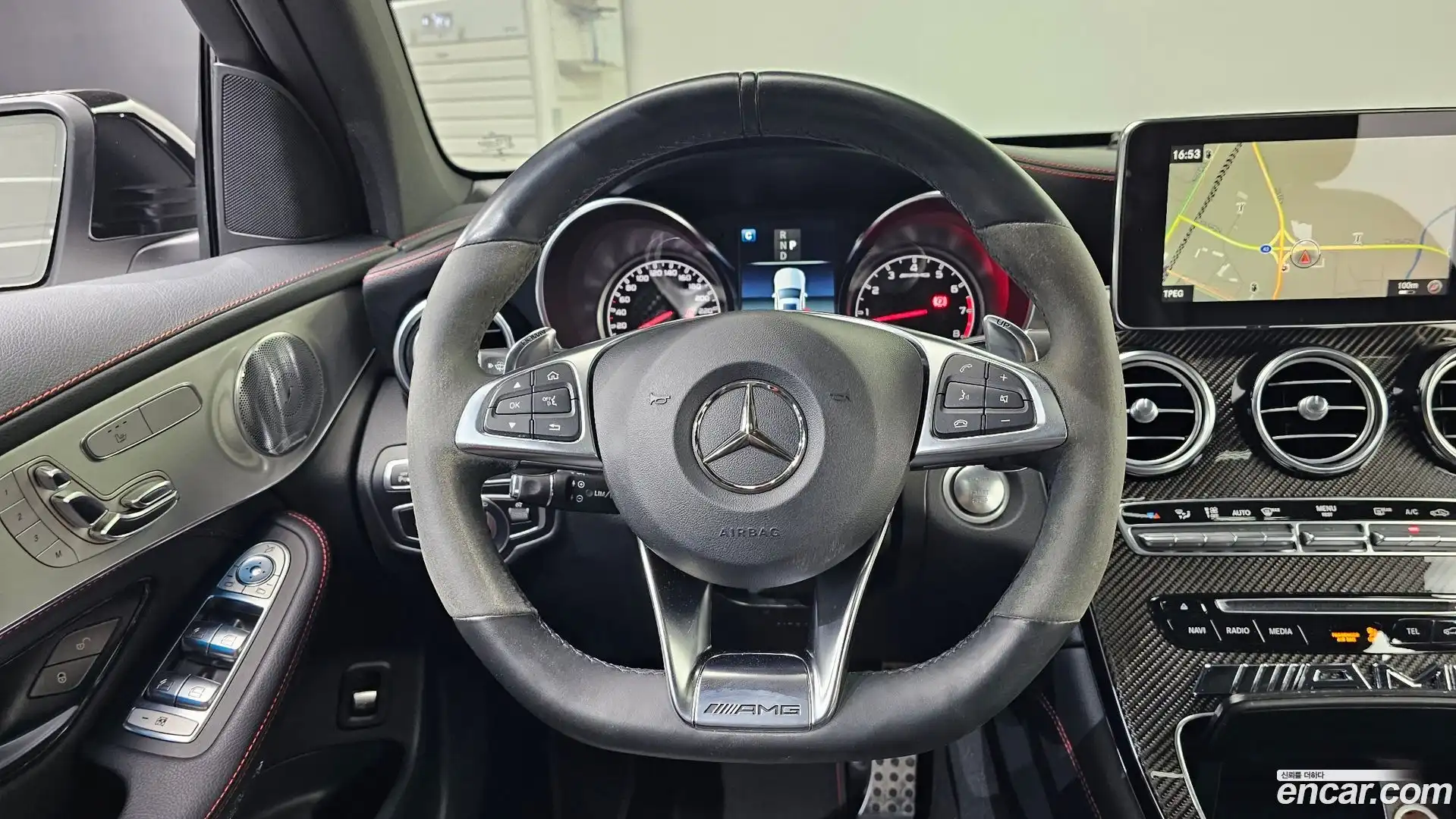 GLC-Class Mercedes-Benz 2019.11-OPTION-017