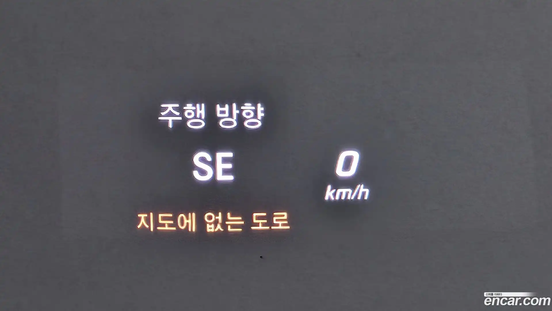 GLC-Class Mercedes-Benz 2019.11-OPTION-021