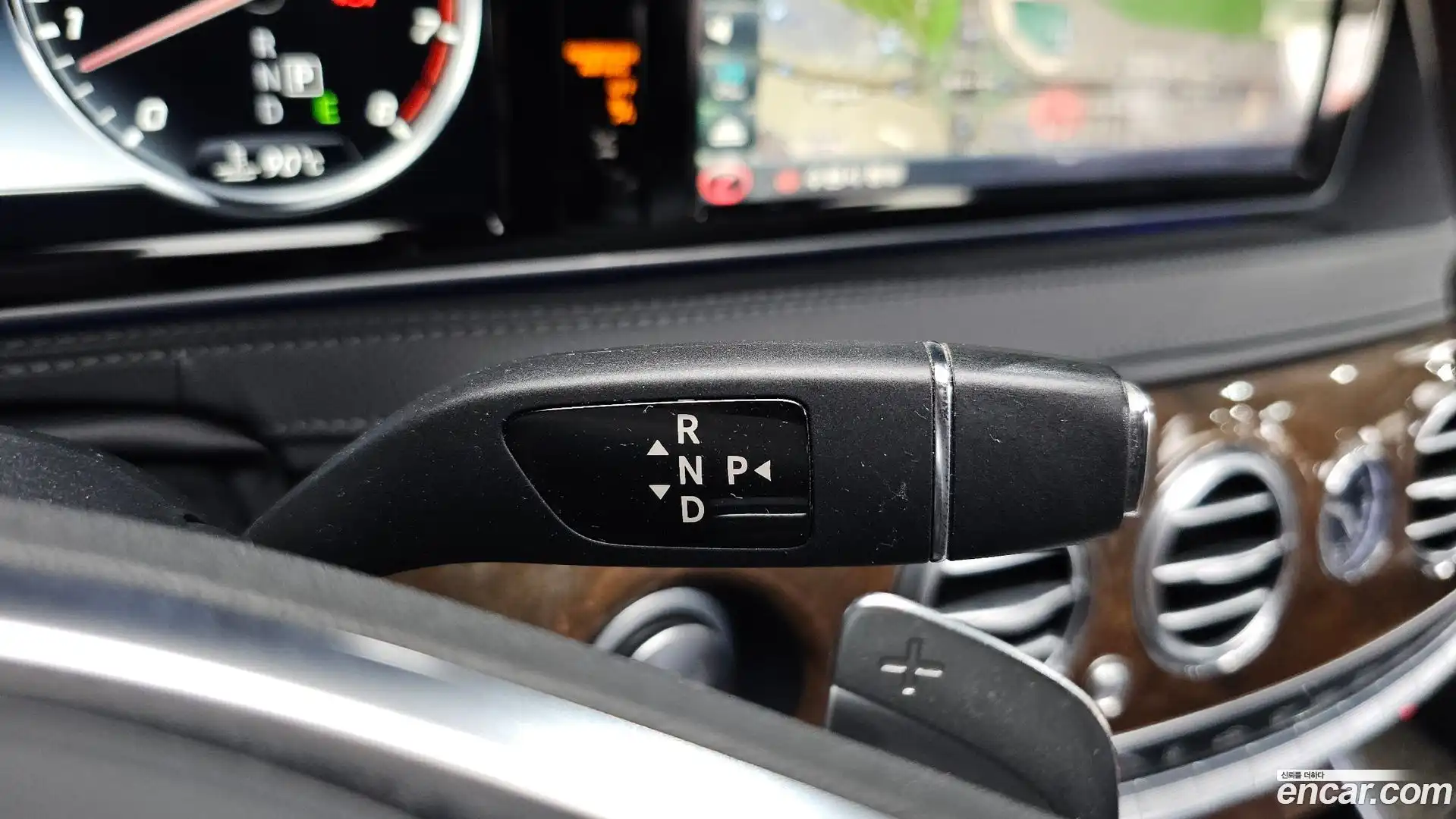 S-Class Mercedes-Benz 2017.11-INNER-009