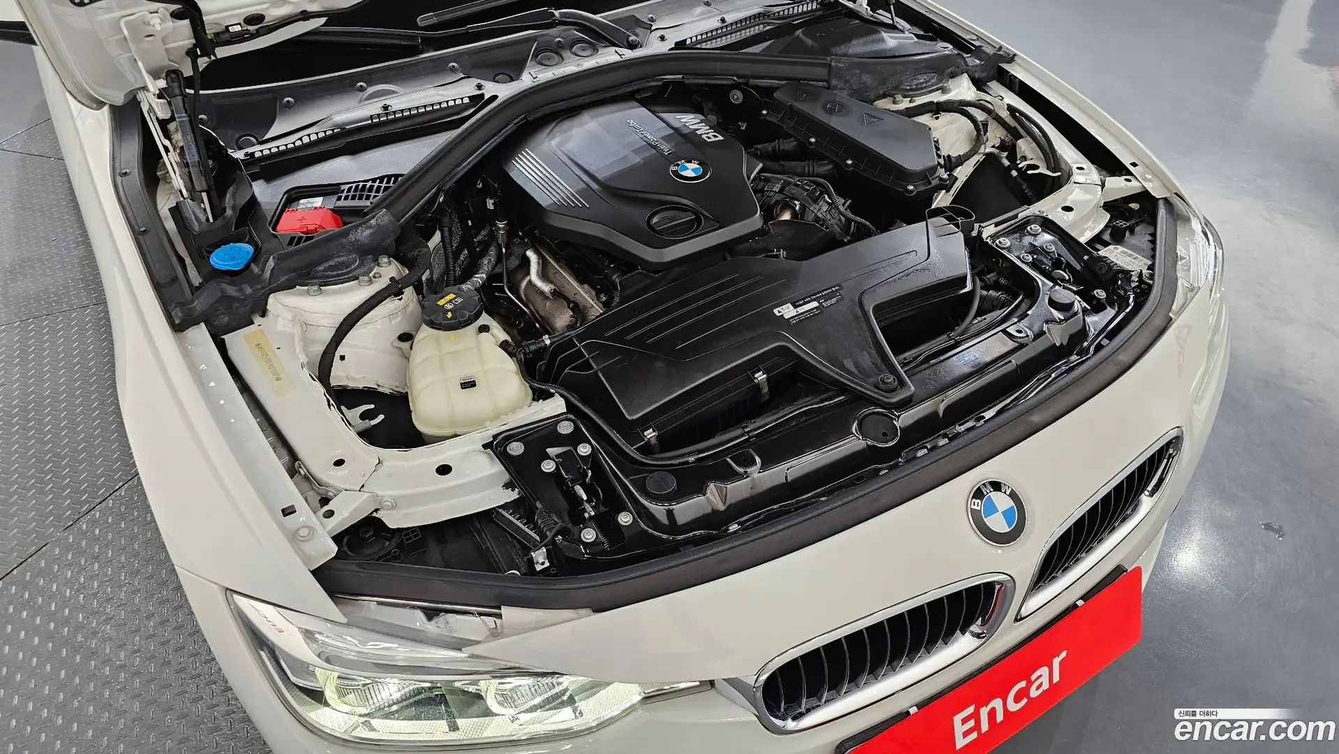 3-Series BMW 2018.1-OUTER-006