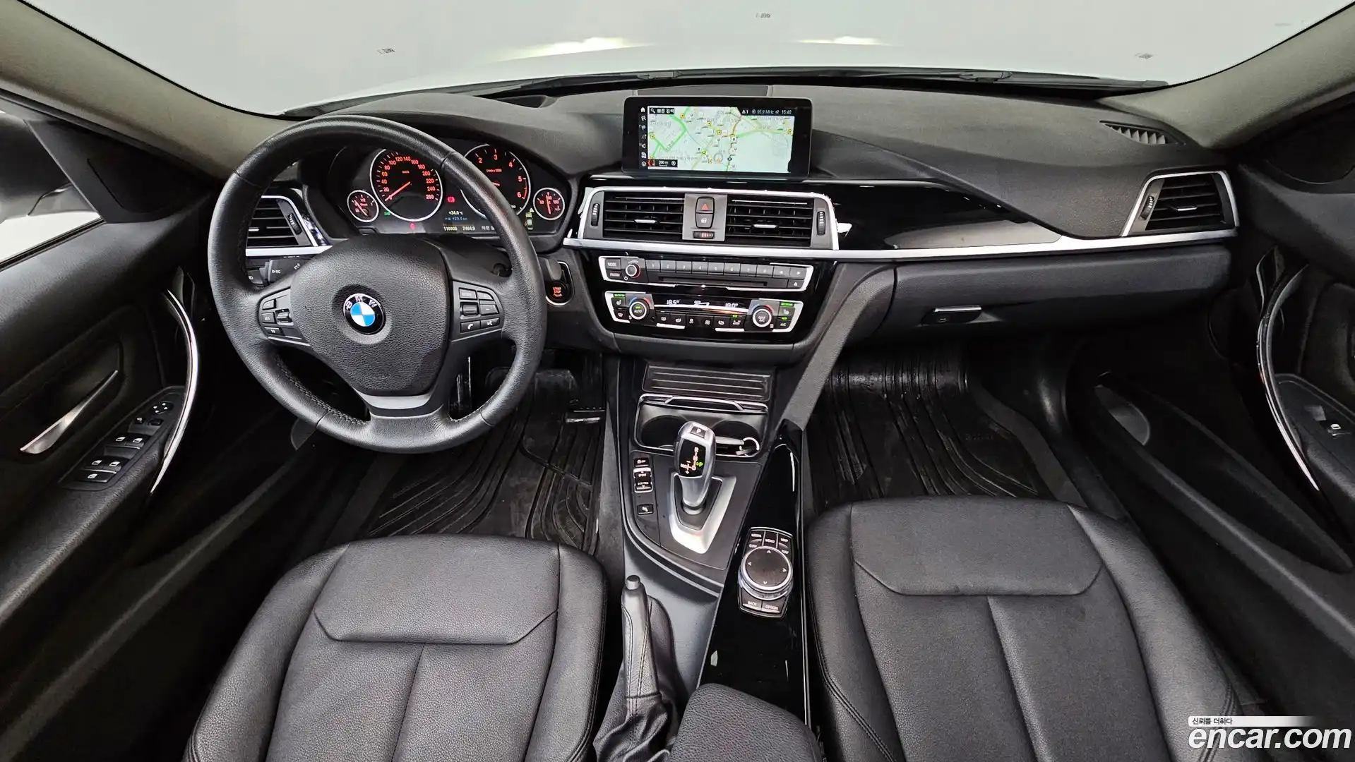 3-Series BMW 2018.1-INNER-007