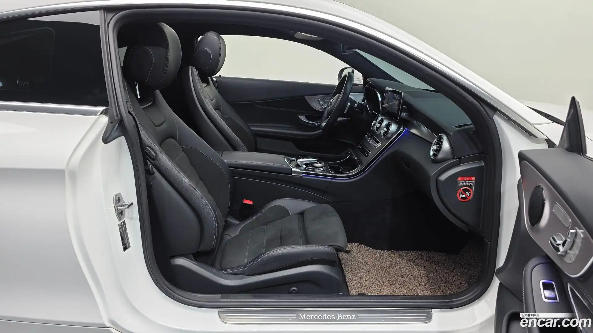 C-Class Mercedes-Benz 2021.5-OPTION-015