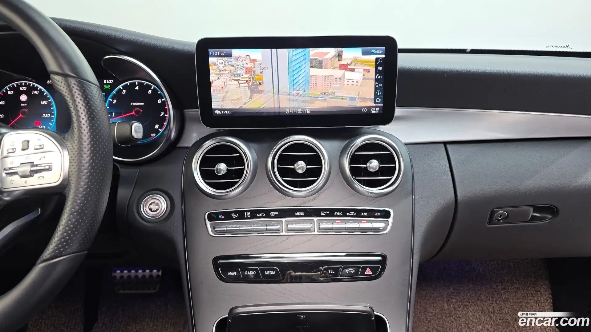 C-Class Mercedes-Benz 2021.5-OPTION-018