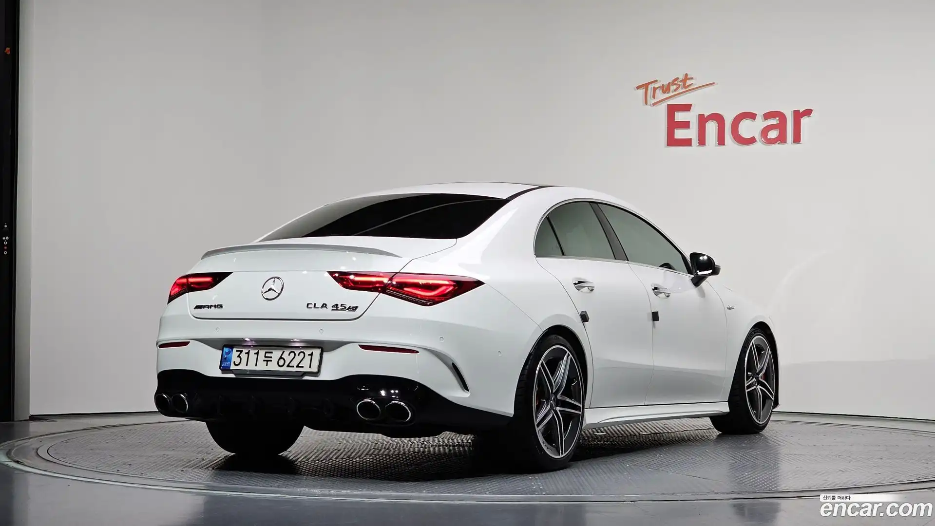 CLA-Class Mercedes-Benz 2021.8-OUTER-002