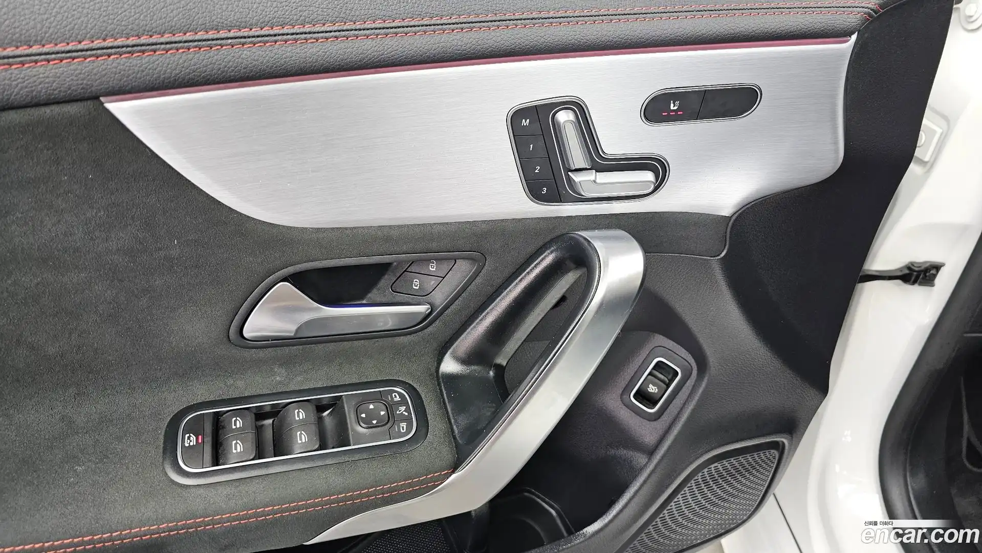 CLA-Class Mercedes-Benz 2021.8-OPTION-023