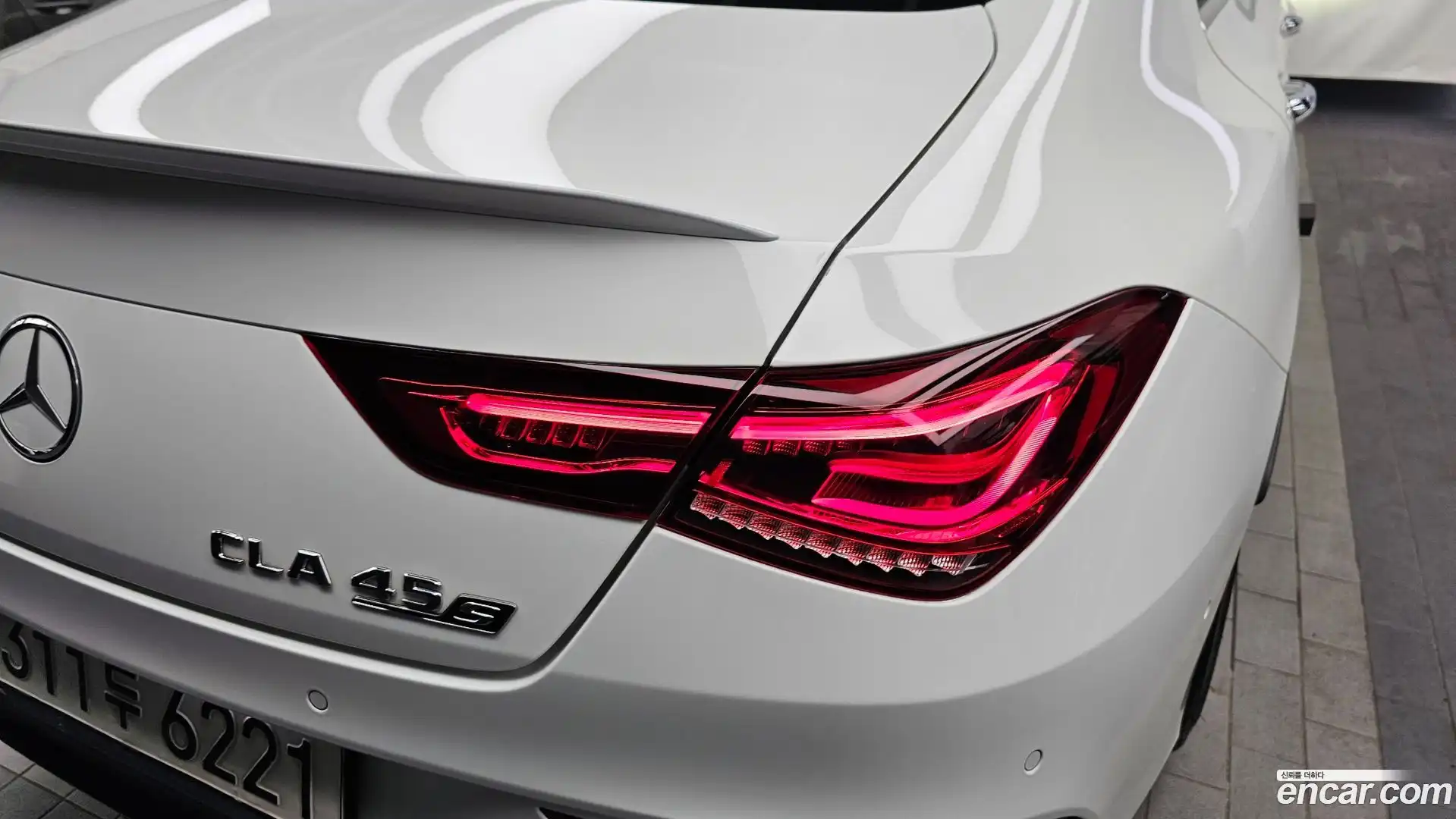 CLA-Class Mercedes-Benz 2021.8-OUTER-033