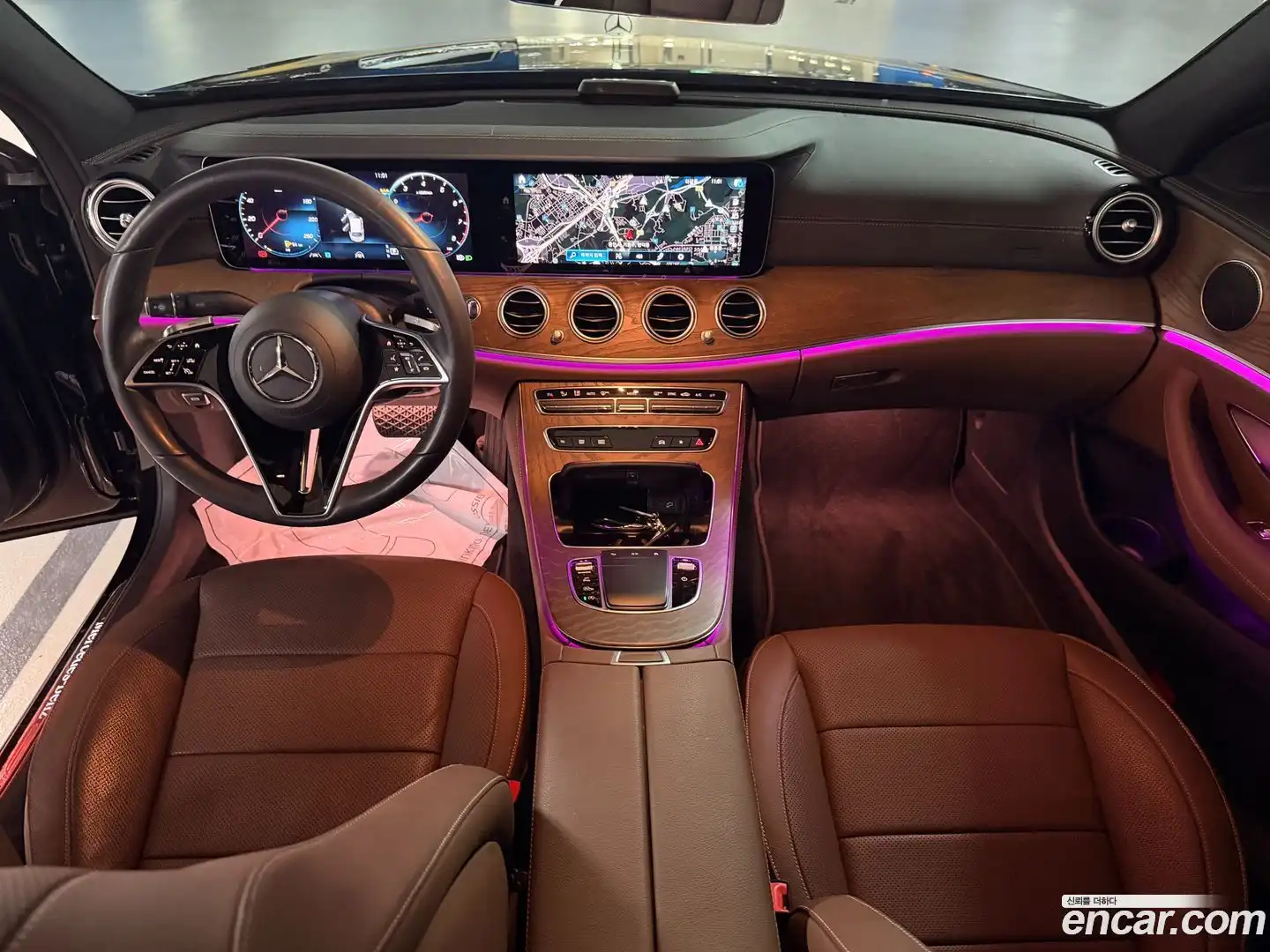 E-Class Mercedes-Benz 2022.5-OPTION-019