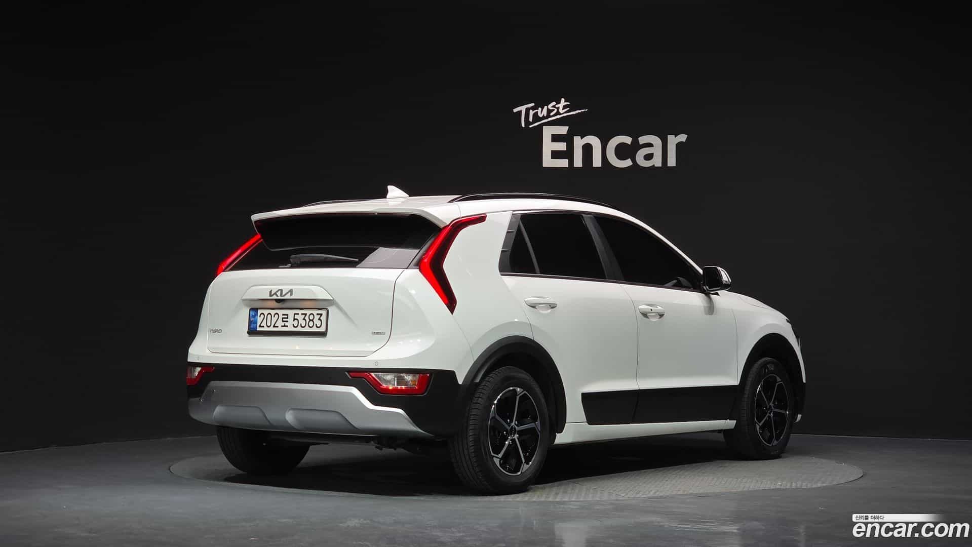 Niro Kia 2022.3-OUTER-002