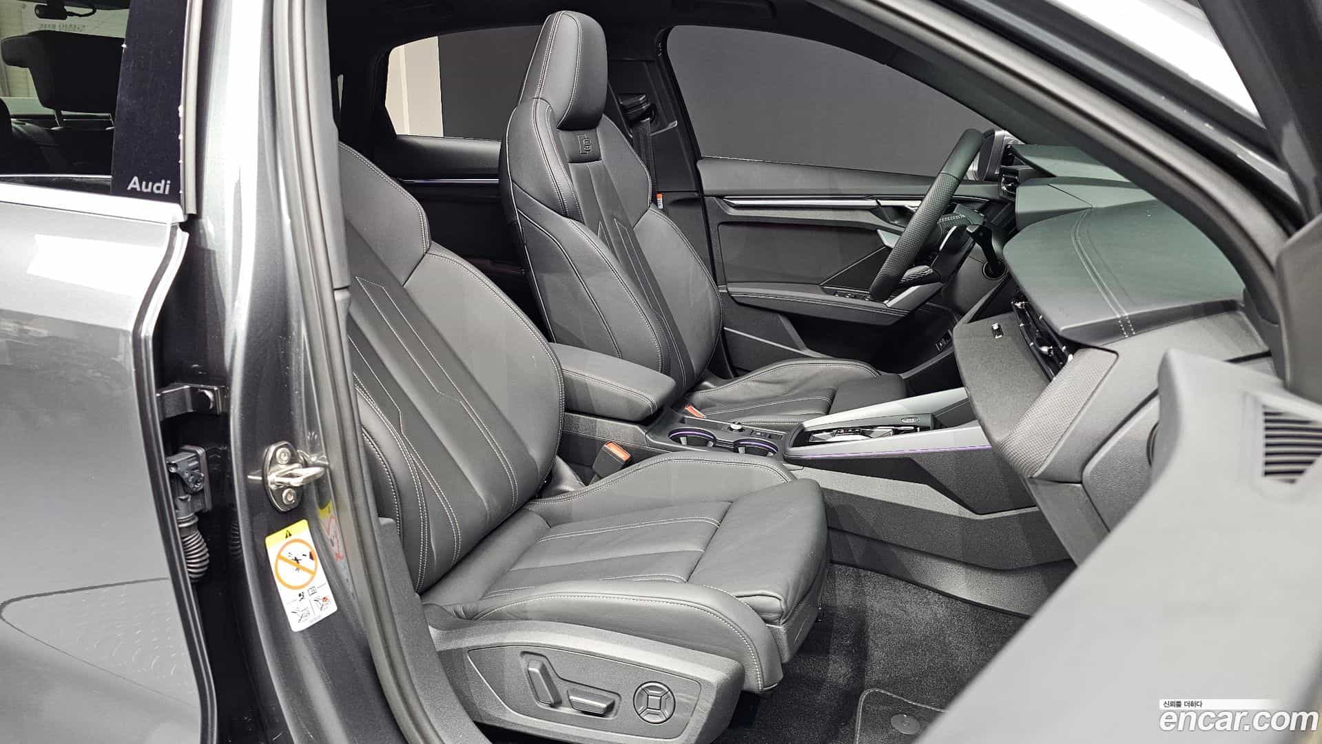 A3 Audi 2025.6-OPTION-015