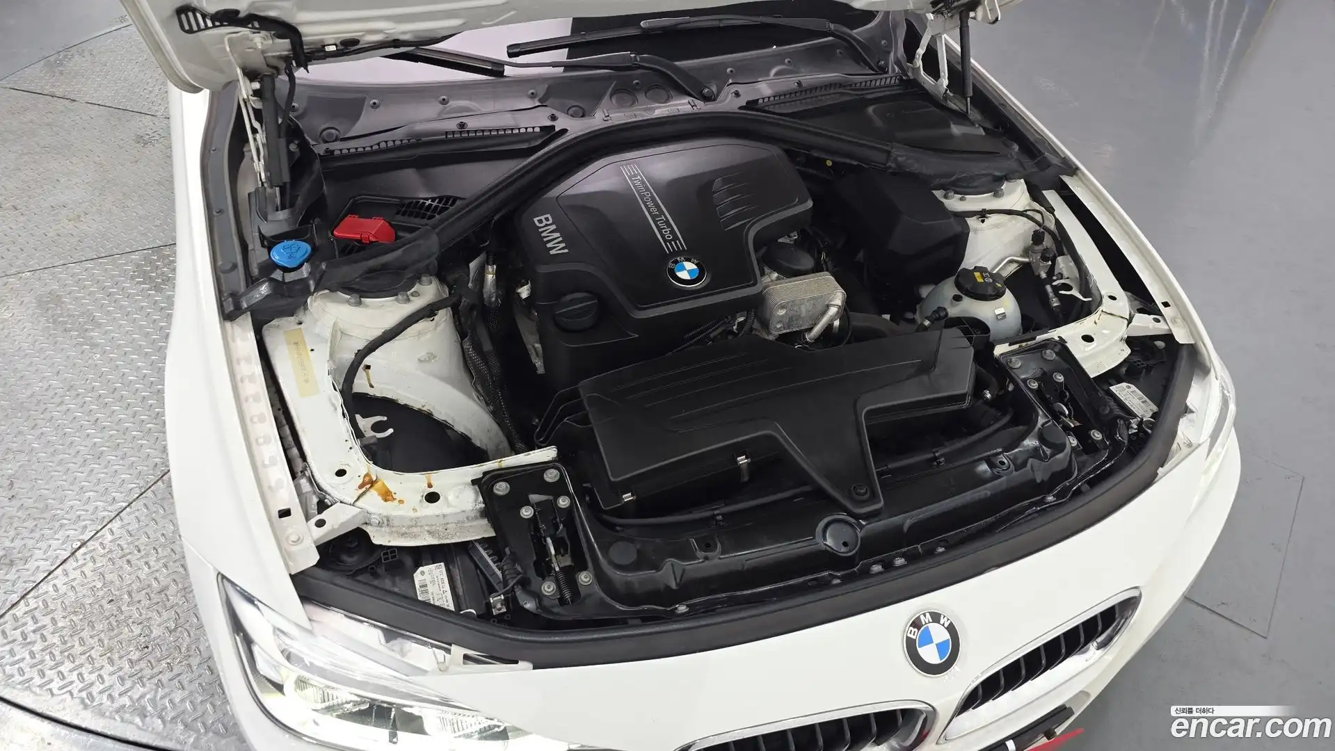 3-Series BMW 2017.7-OUTER-006