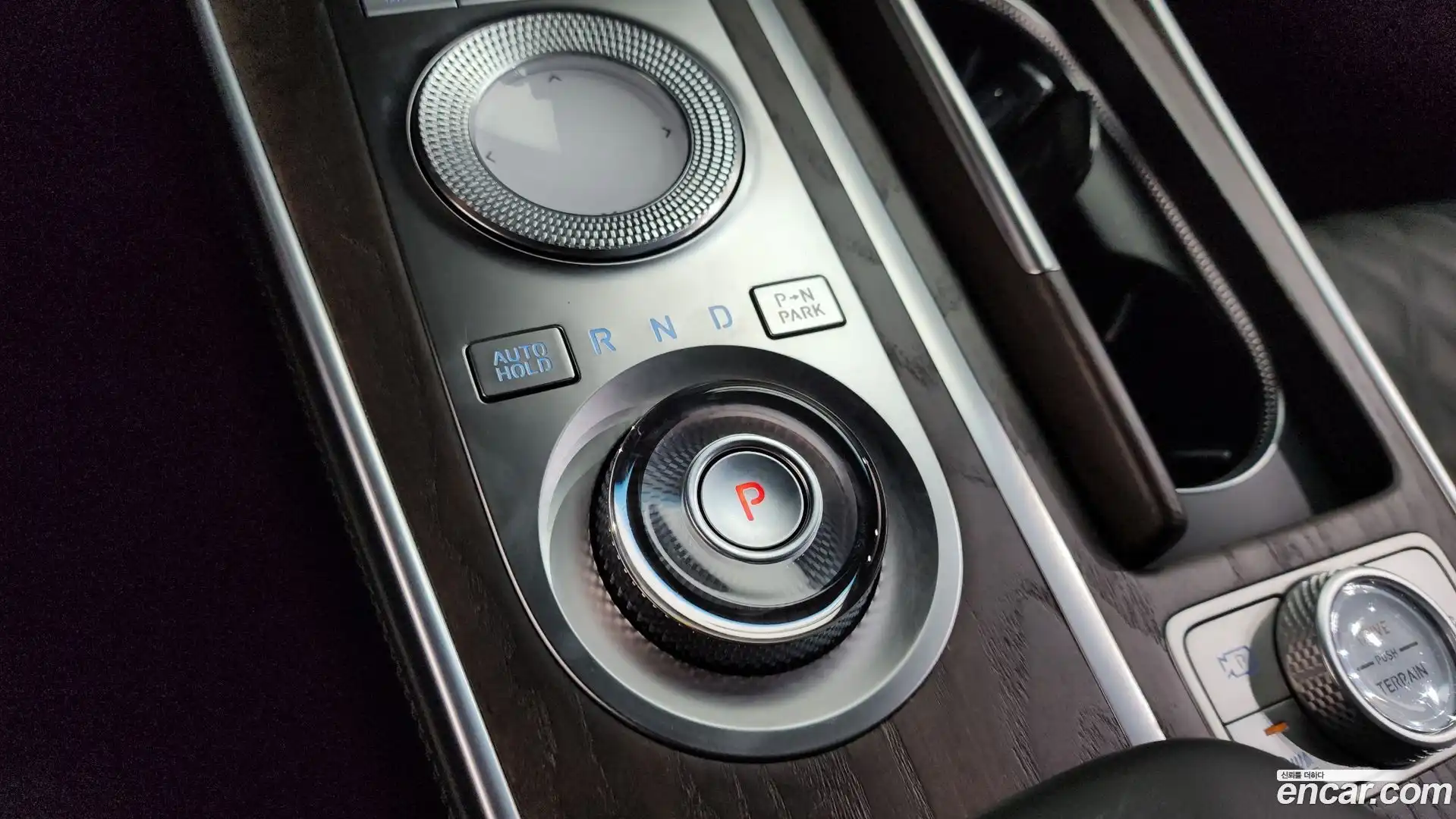 GV80 Genesis 2022.3-INNER-009