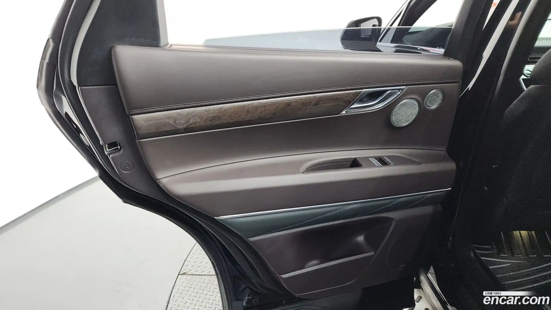 GV80 Genesis 2022.3-INNER-035