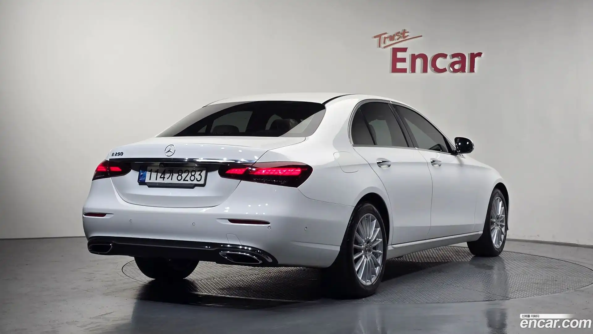 E-Class Mercedes-Benz 2021.7-OUTER-002