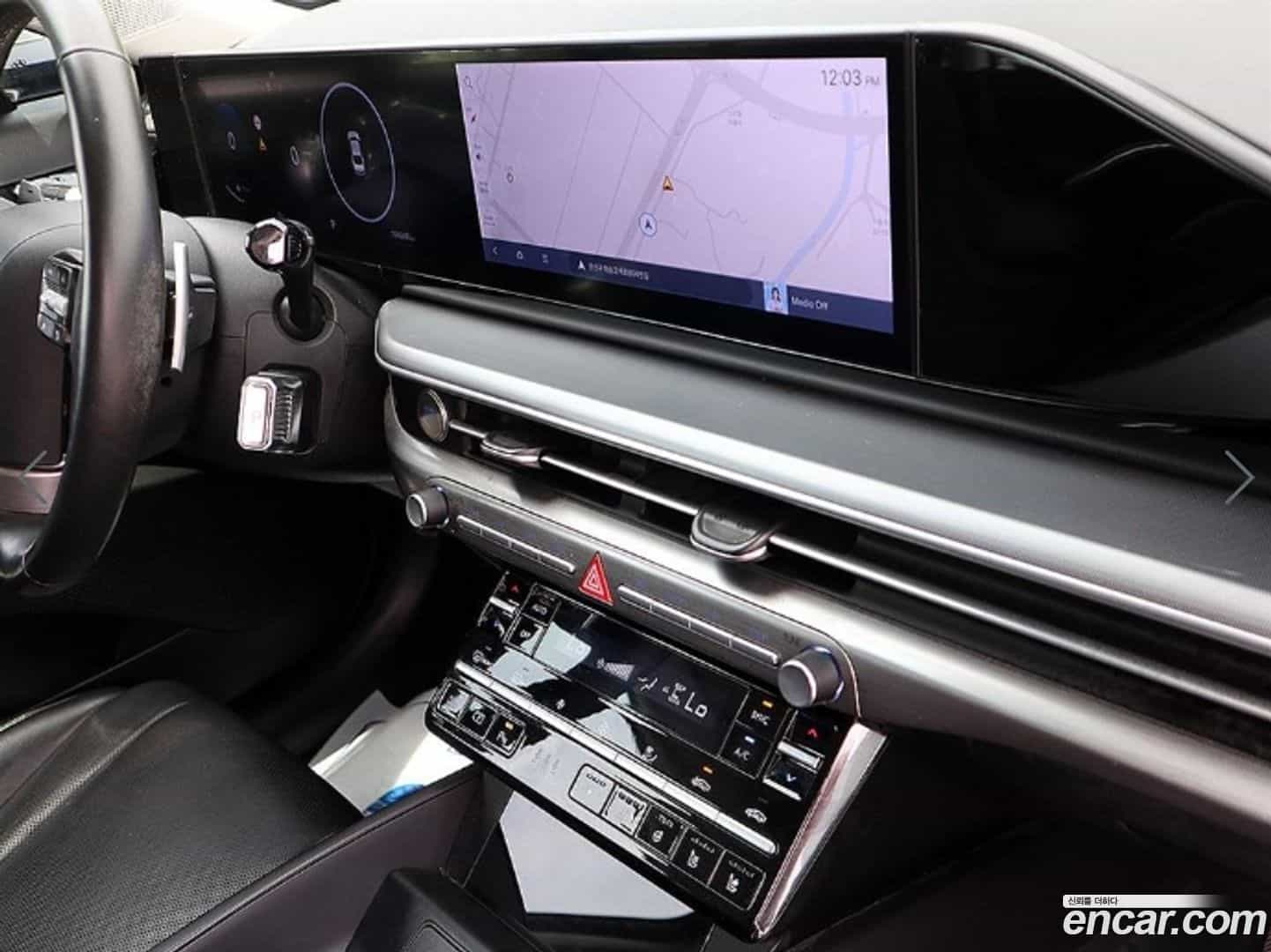 Grandeur Hyundai 2023.6-OPTION-015