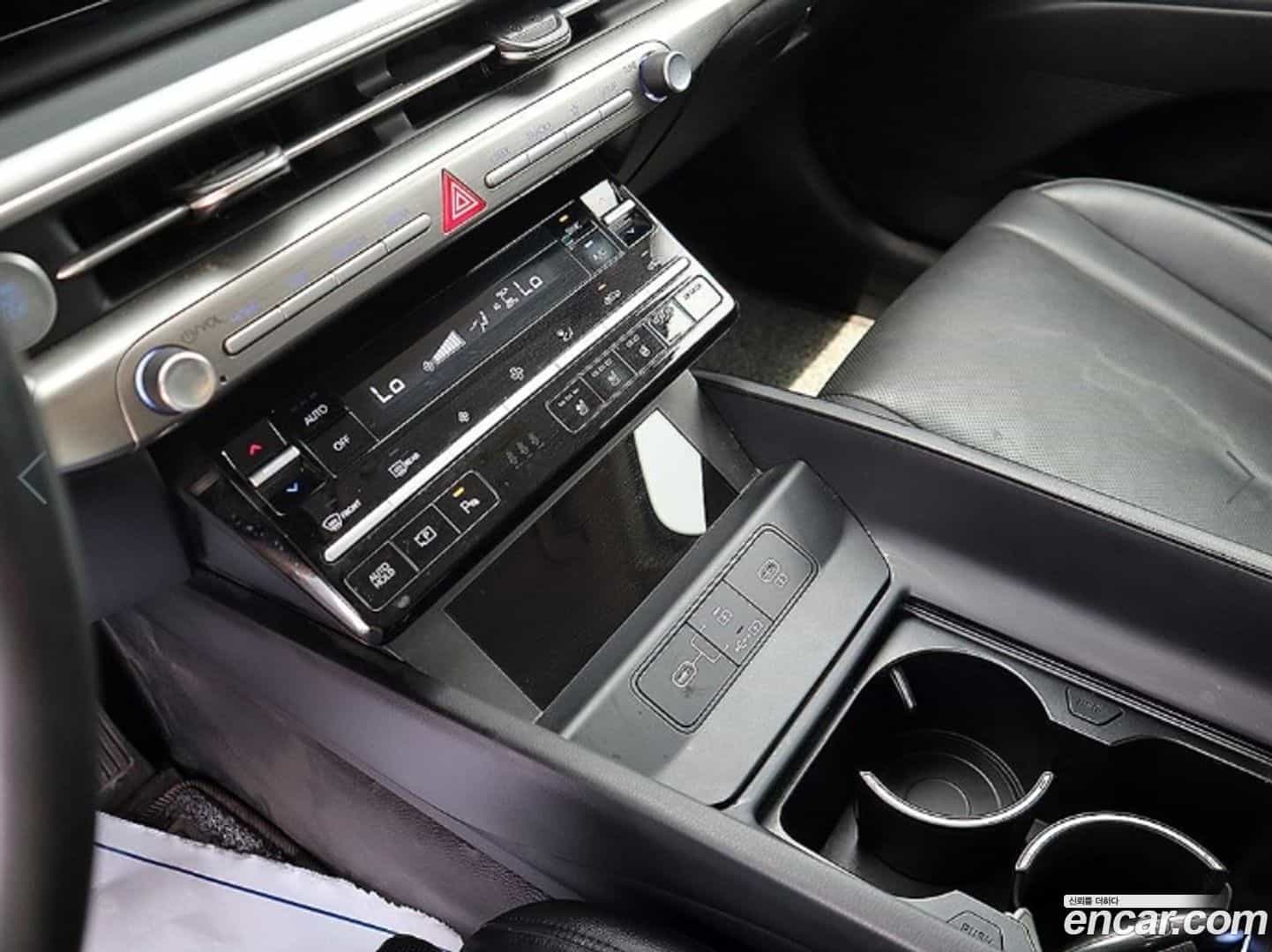 Grandeur Hyundai 2023.6-OPTION-016