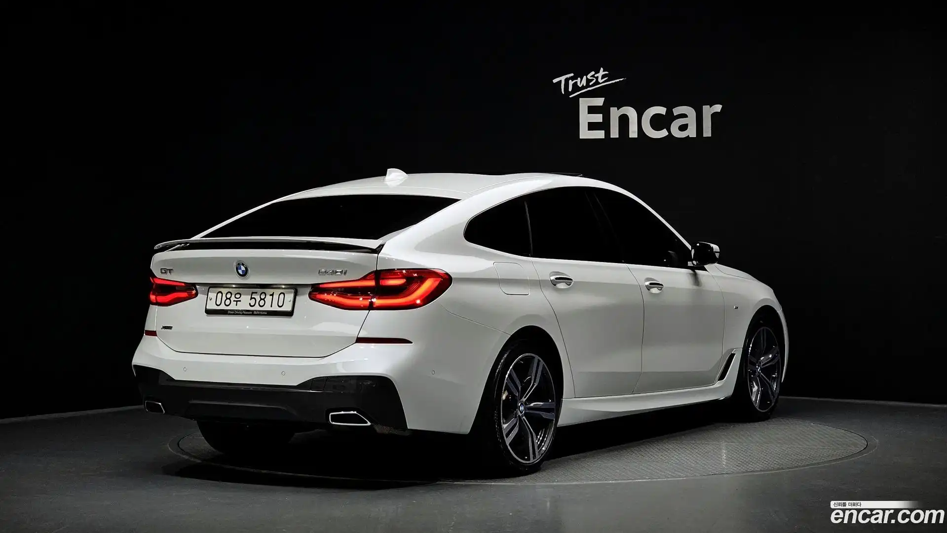 Gran Turismo BMW 2018.8-OUTER-002