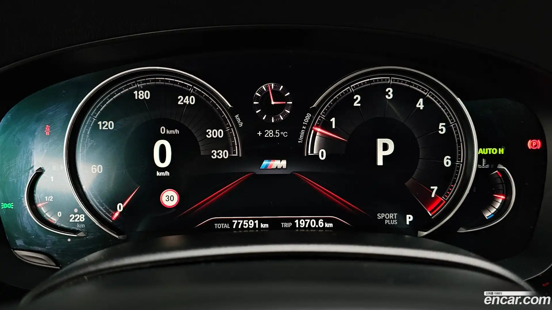 Gran Turismo BMW 2018.8-INNER-008