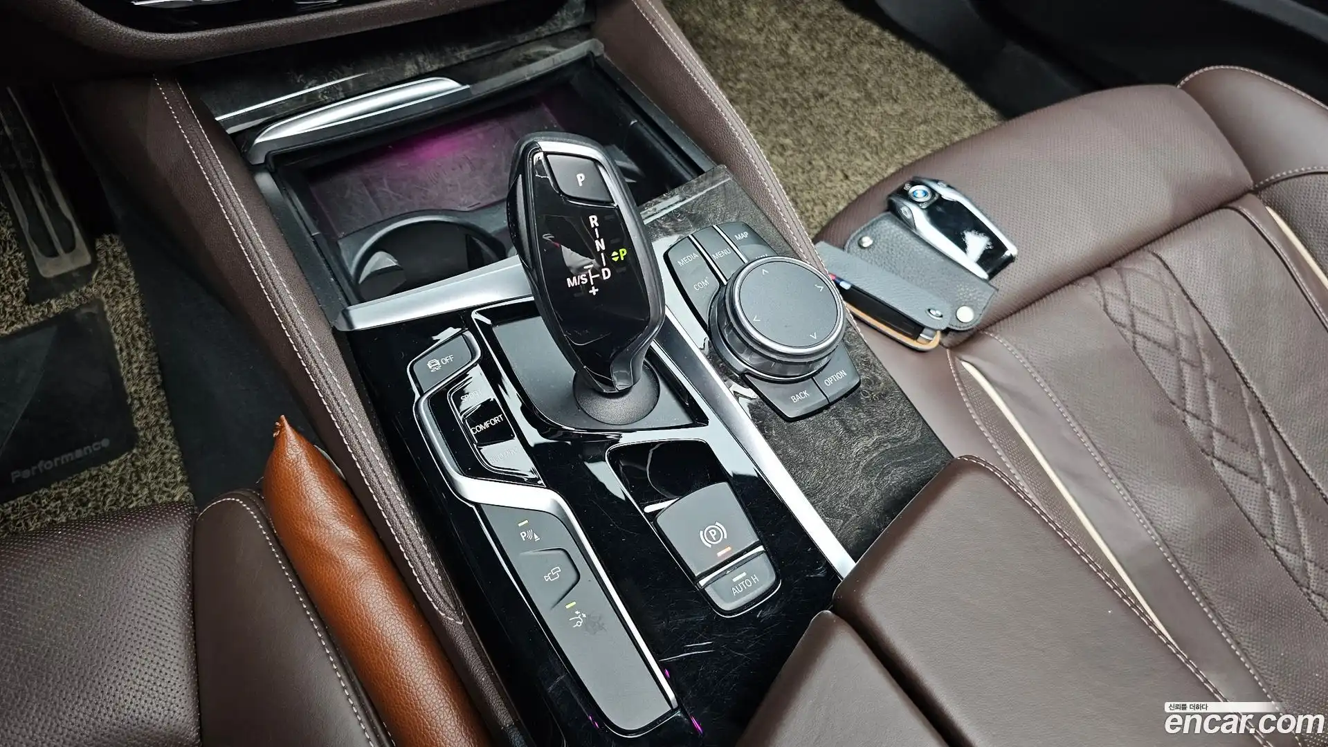 Gran Turismo BMW 2018.8-INNER-009