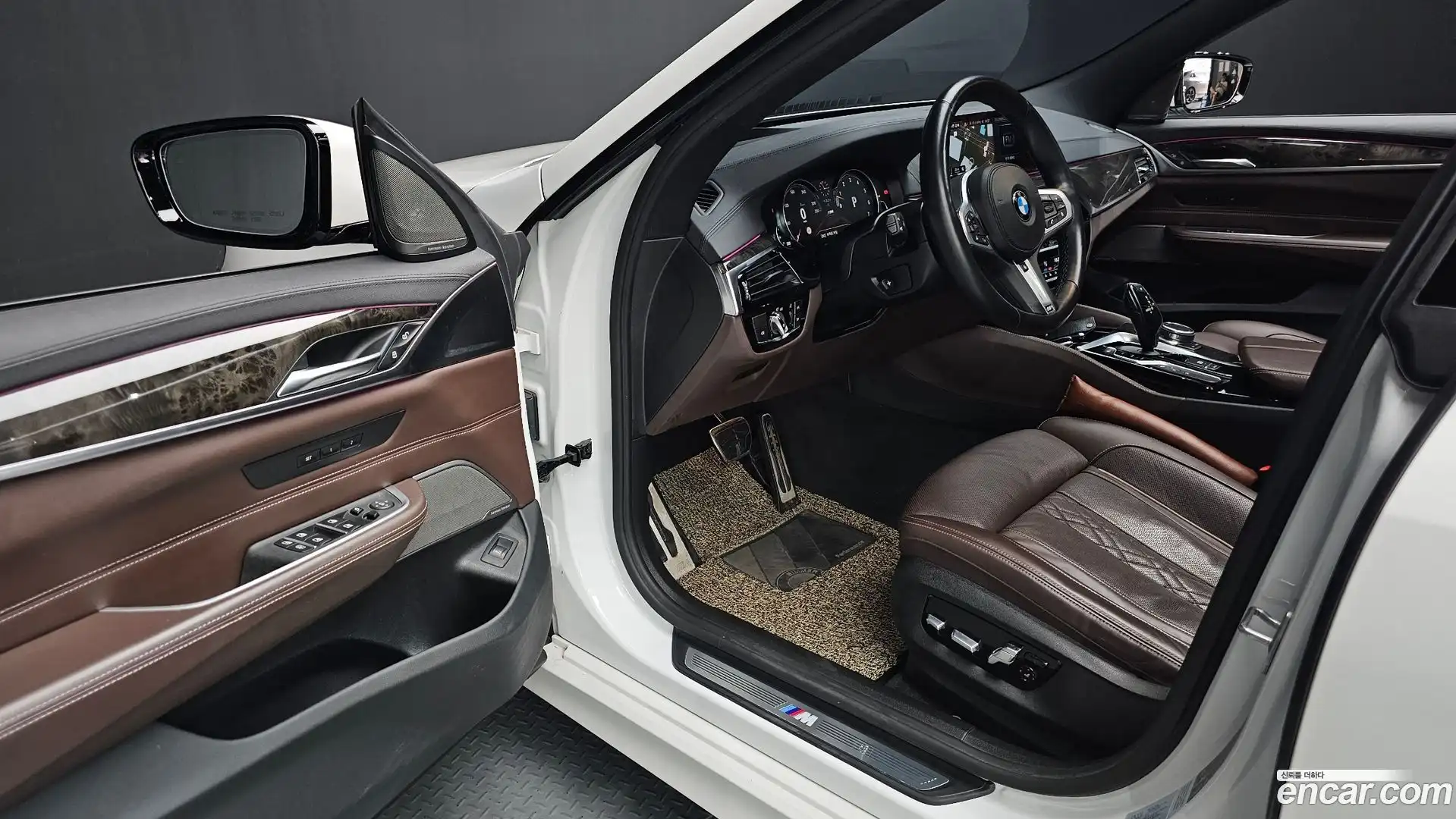 Gran Turismo BMW 2018.8-OPTION-015