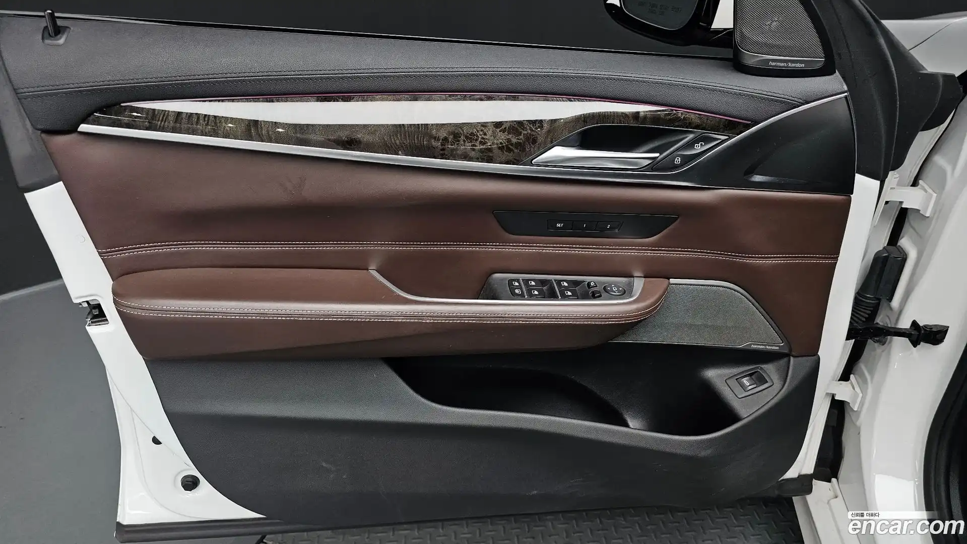 Gran Turismo BMW 2018.8-INNER-034