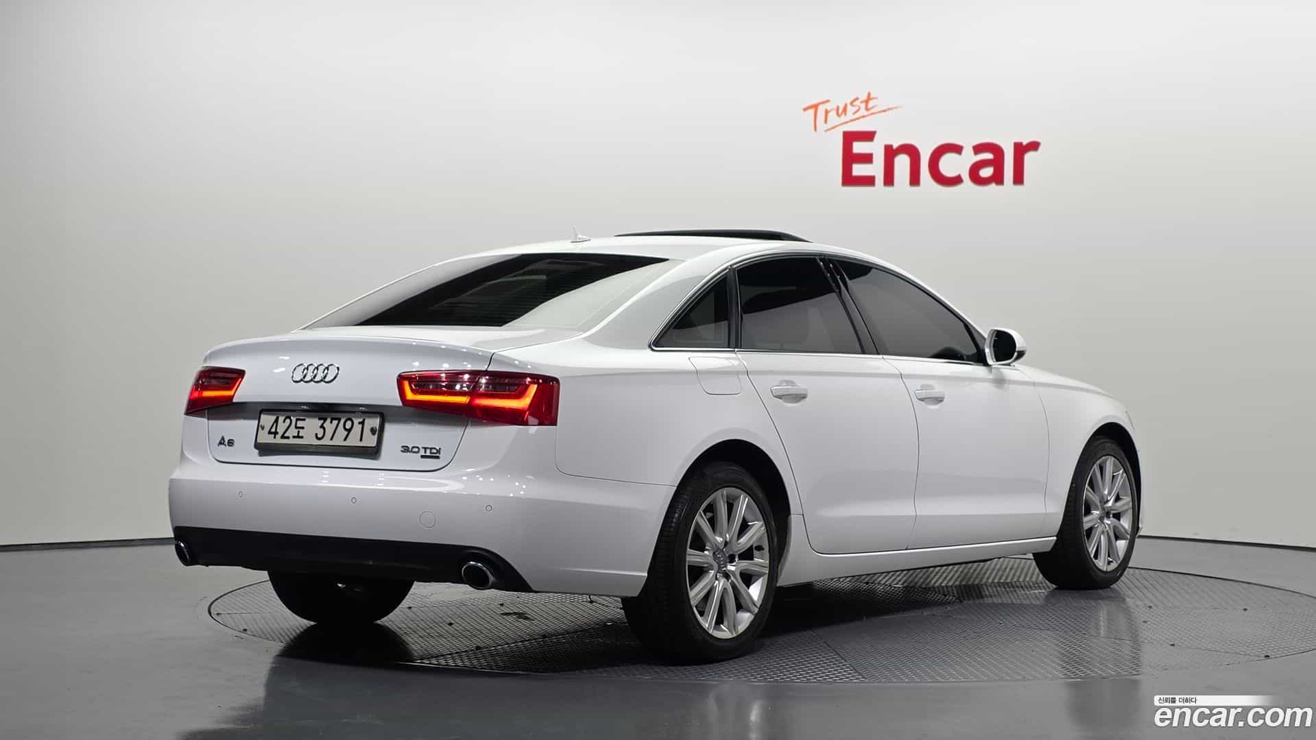A6 Audi 2013.1-OUTER-002