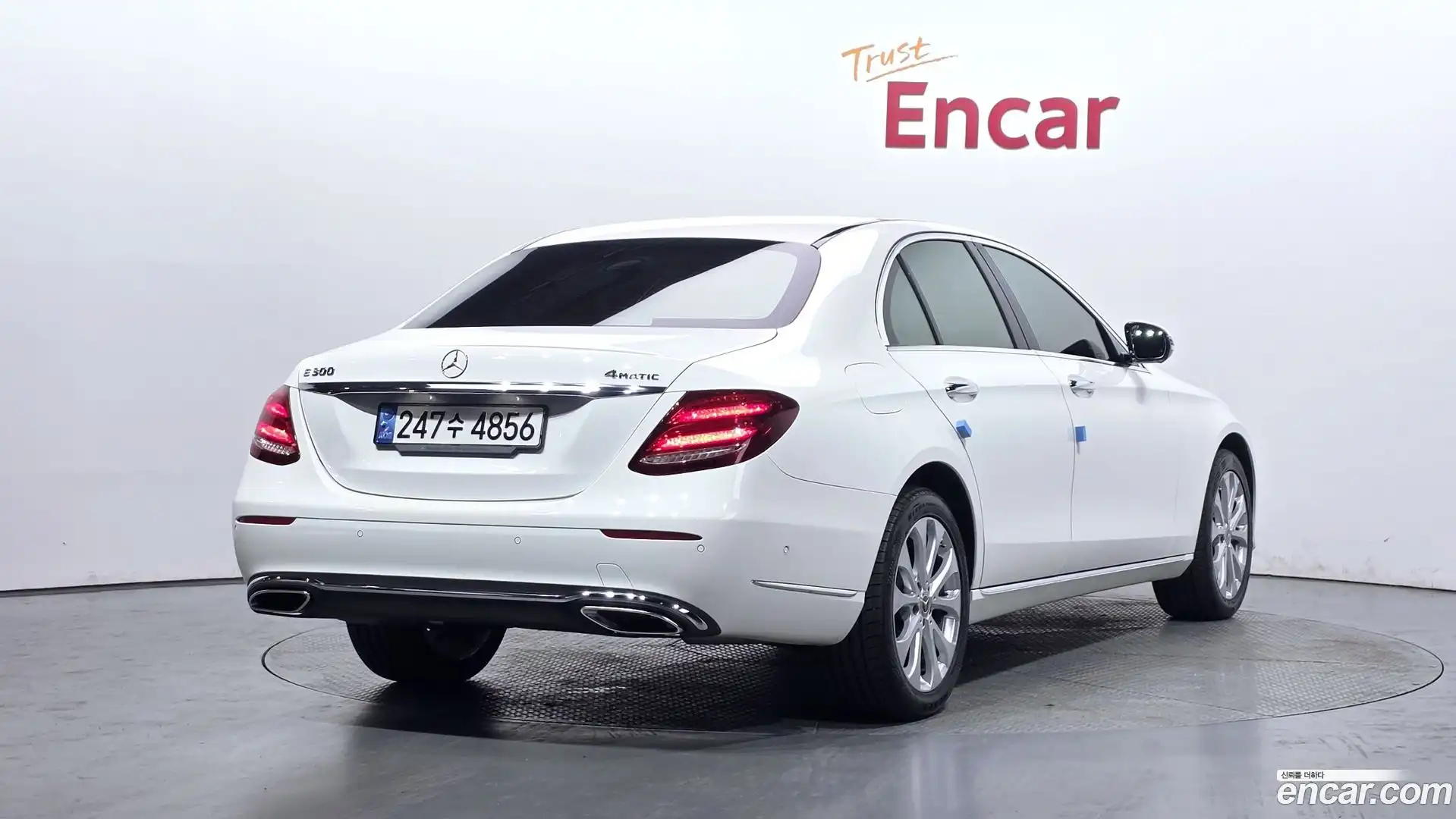 E-Class Mercedes-Benz 2018.9-OUTER-002