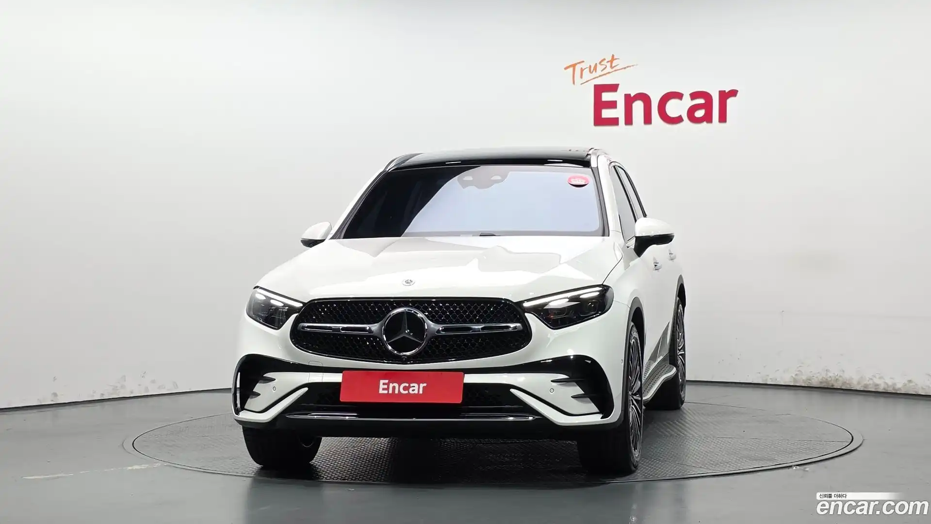 GLC-Class Mercedes-Benz 2025.8-OUTER-003