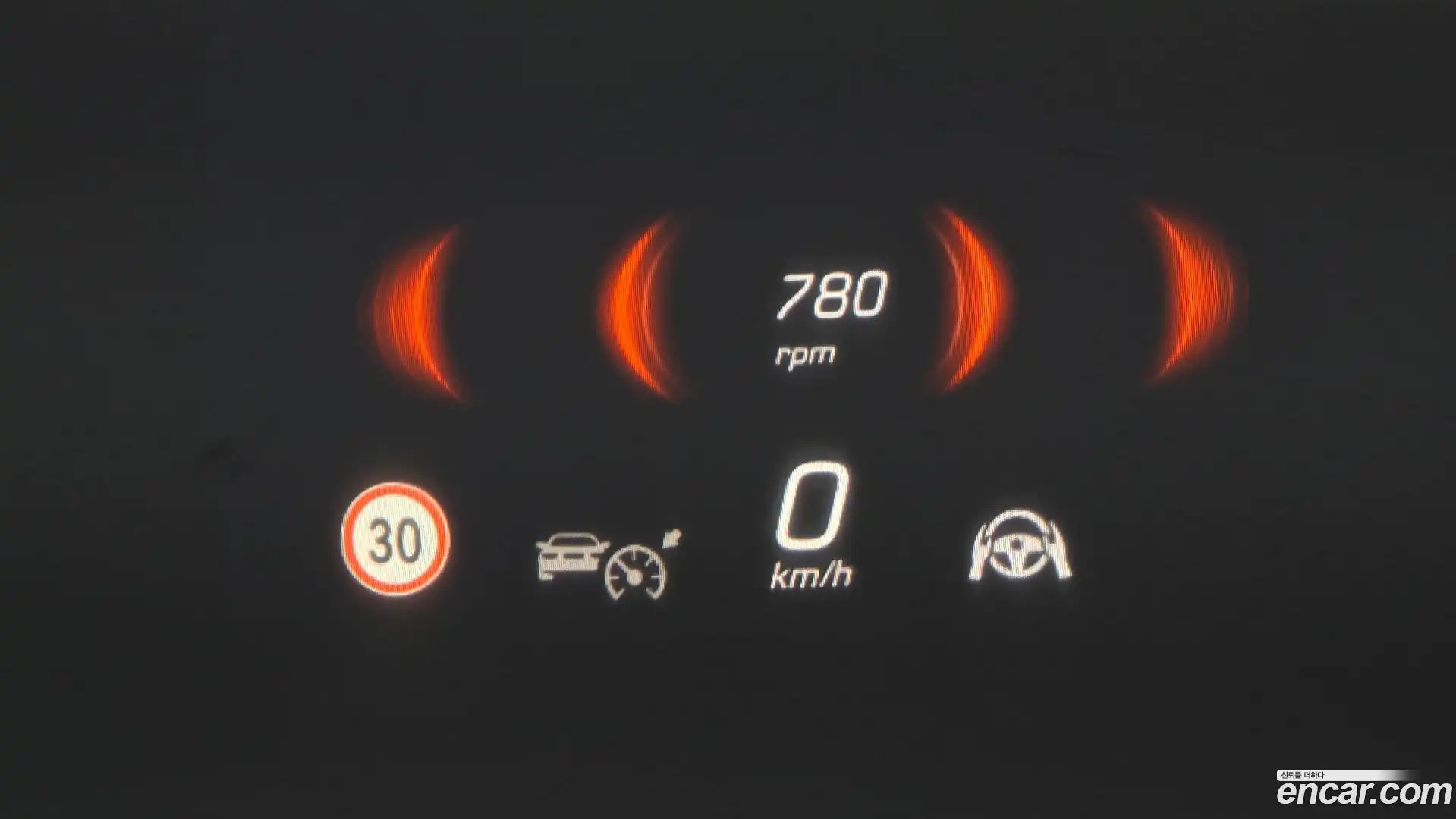 GLC-Class Mercedes-Benz 2025.8-OPTION-022