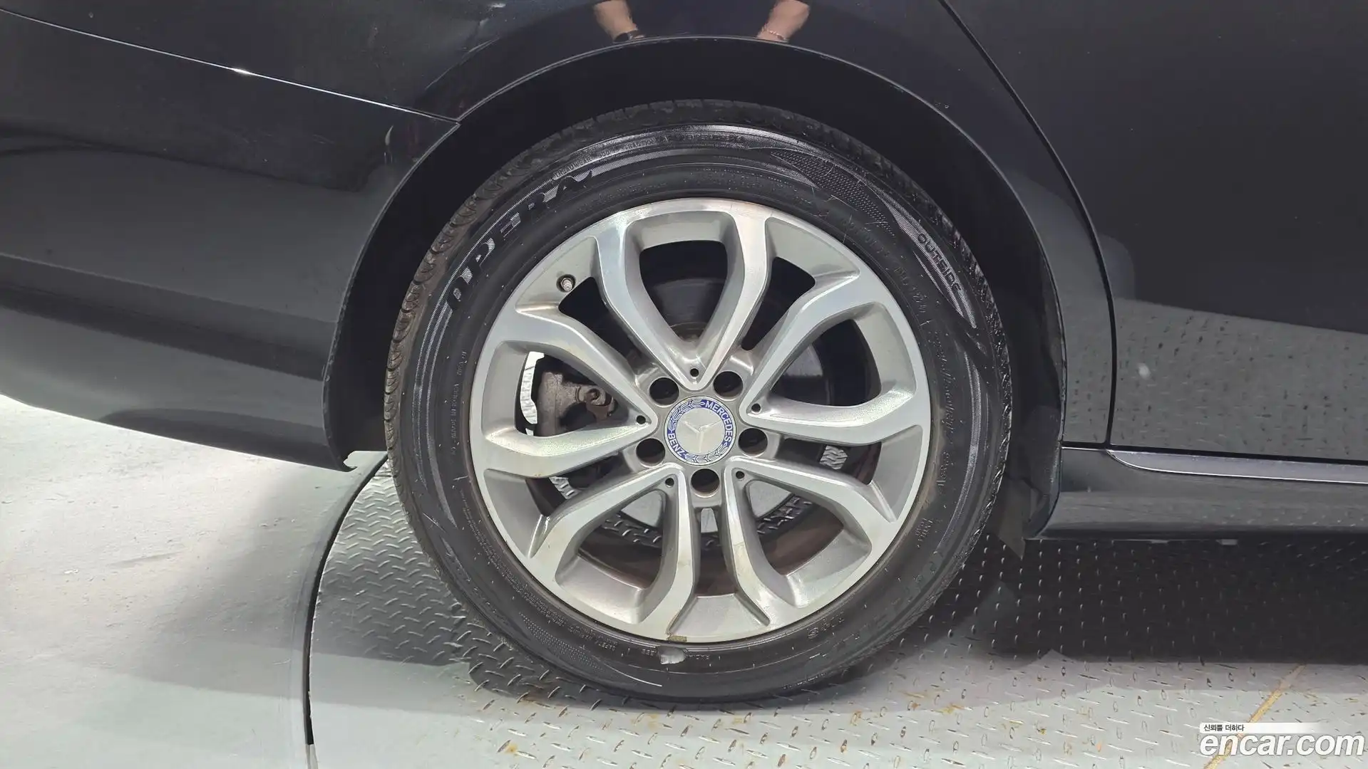 C-Class Mercedes-Benz 2017.4-OUTER-005