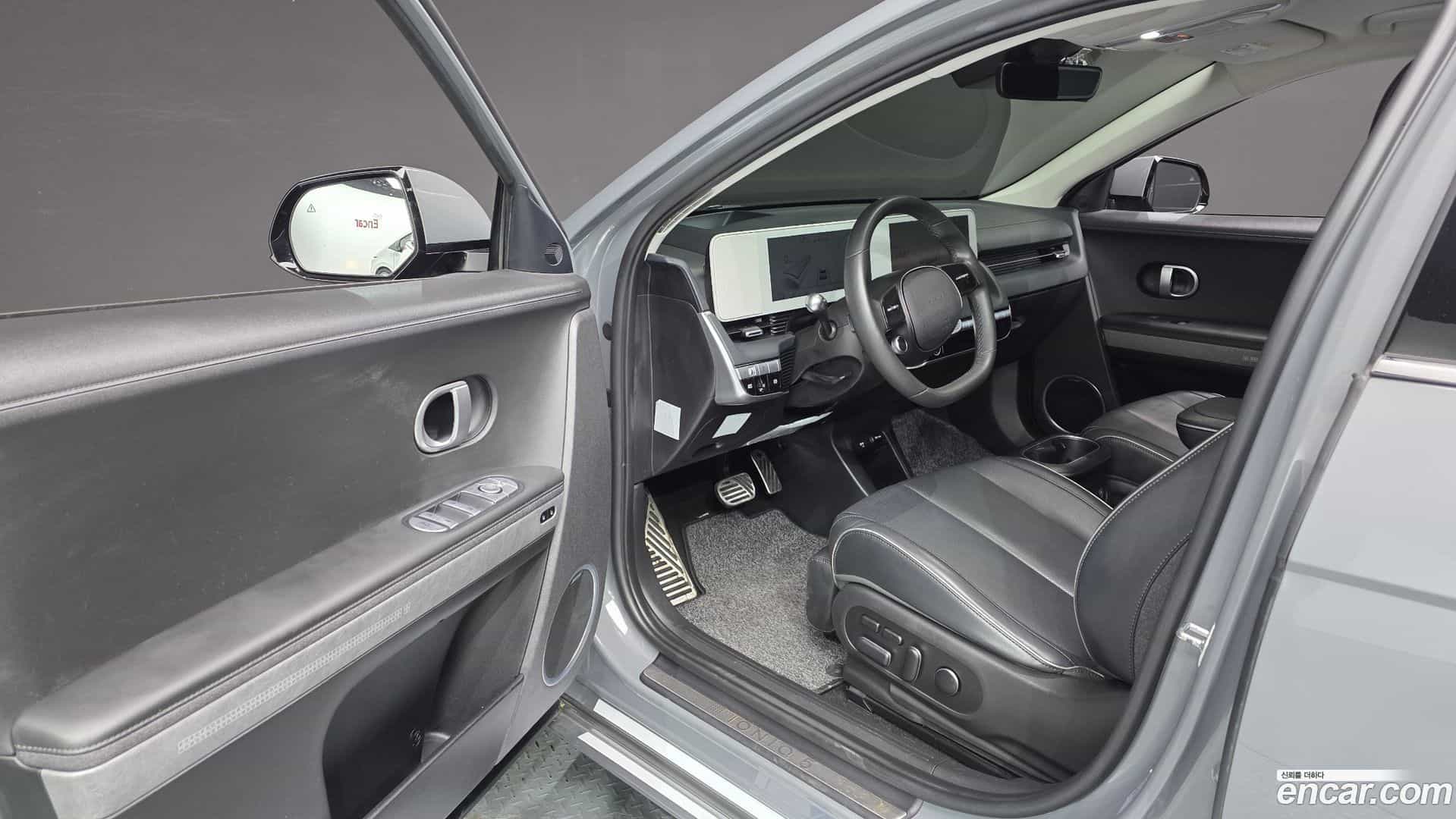 Ioniq5 Hyundai 2022.5-INNER-010