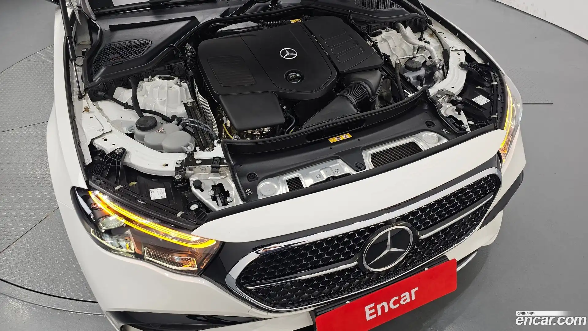 E-Class Mercedes-Benz 2025.4-OUTER-006